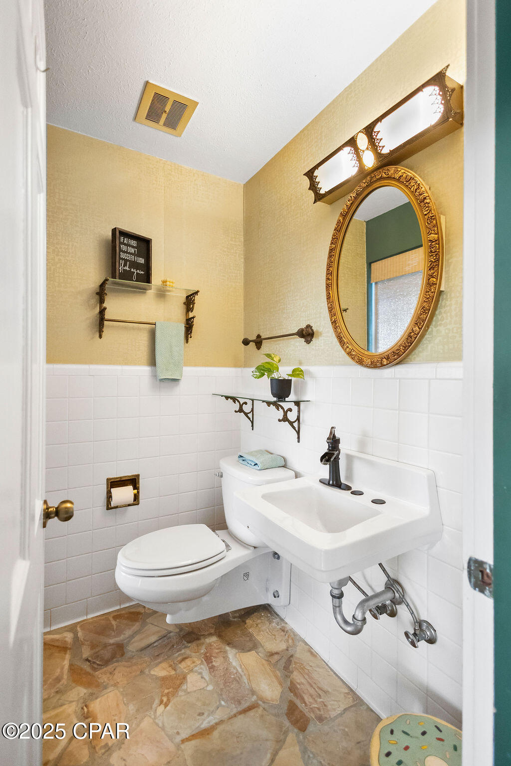 Image 10 For 912 Hwy 277  