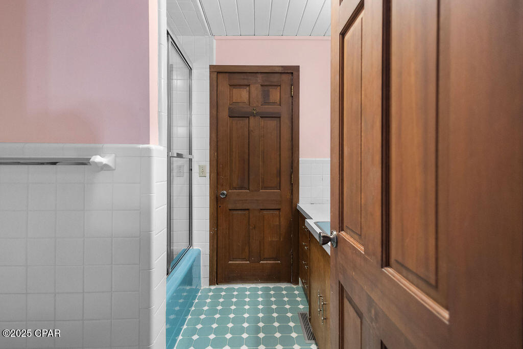 Image 52 For 912 Hwy 277  