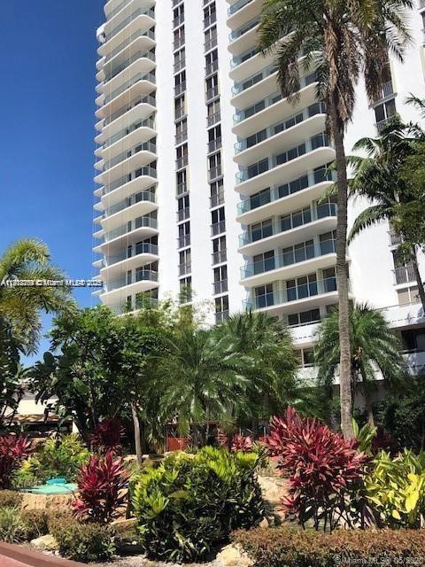 Turnberry Isle Condo