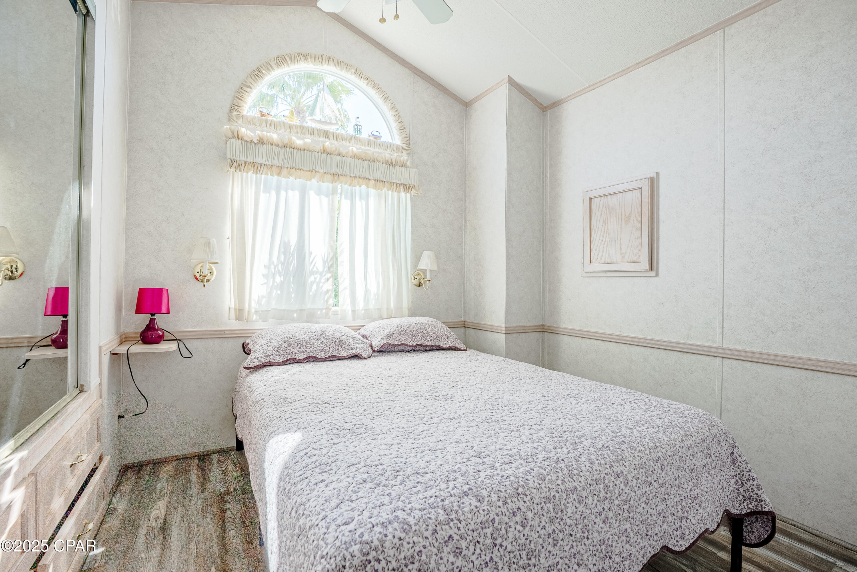 Image 20 For 1219 Thomas Drive 251