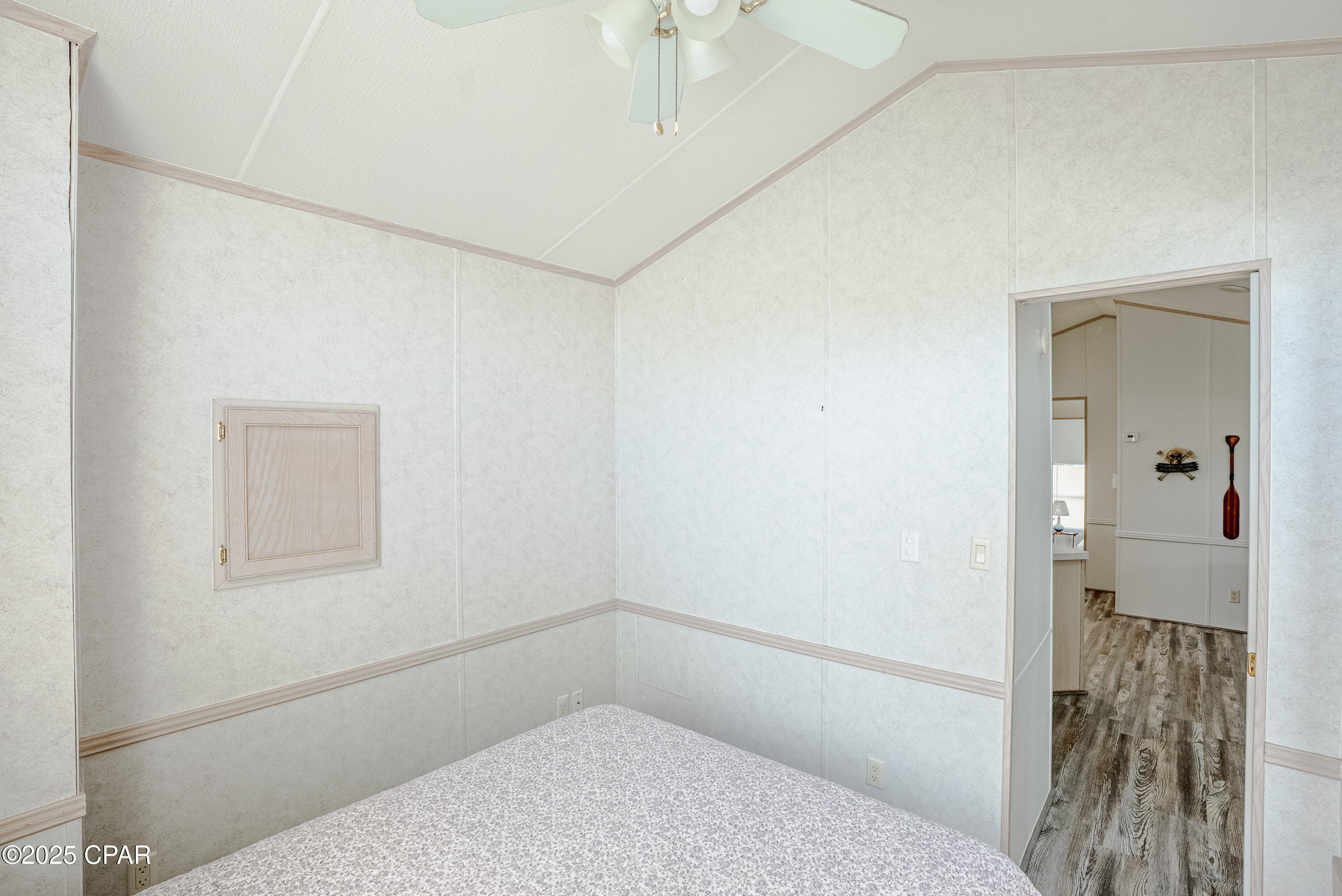 Image 22 For 1219 Thomas Drive 251