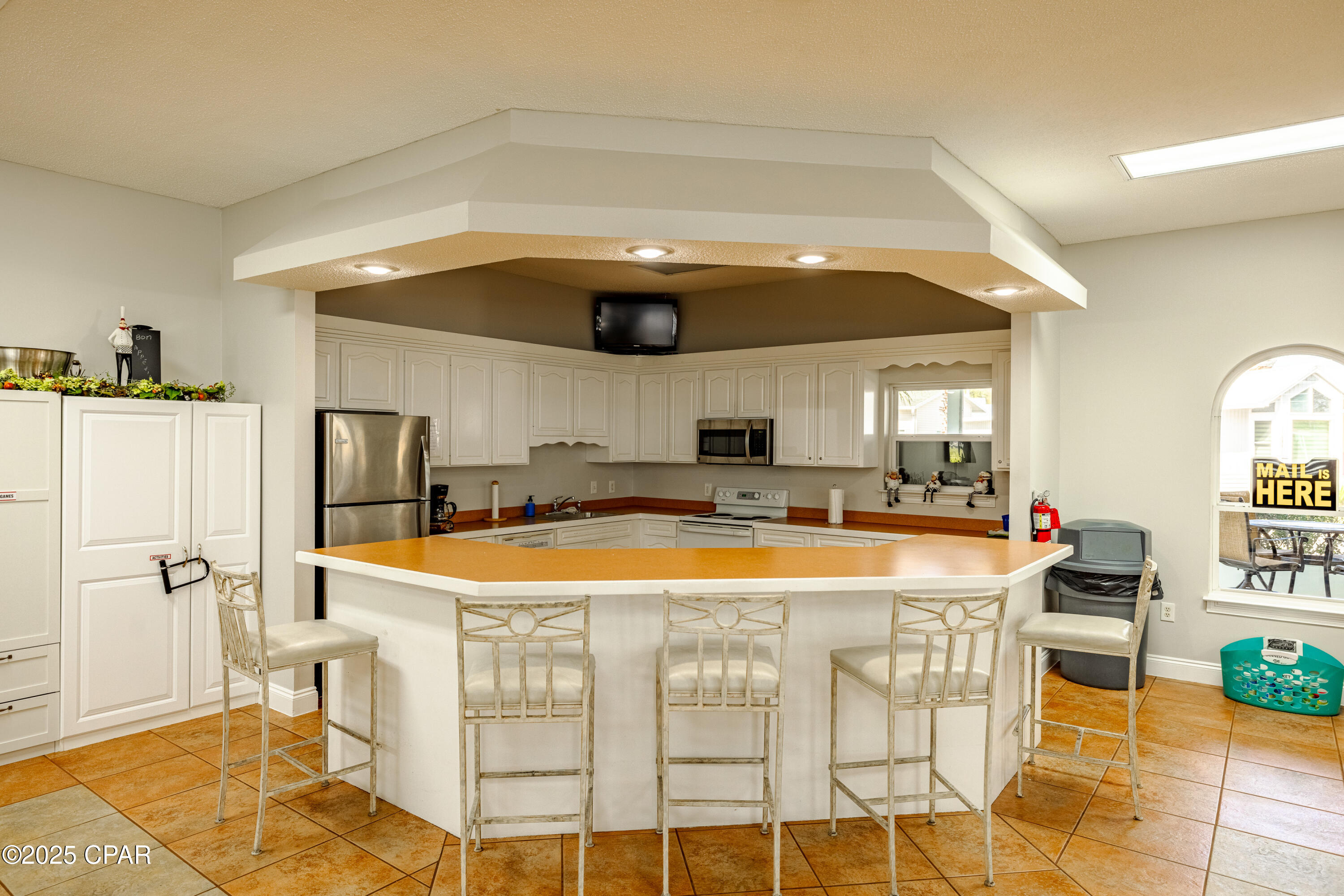 Image 48 For 1219 Thomas Drive 251