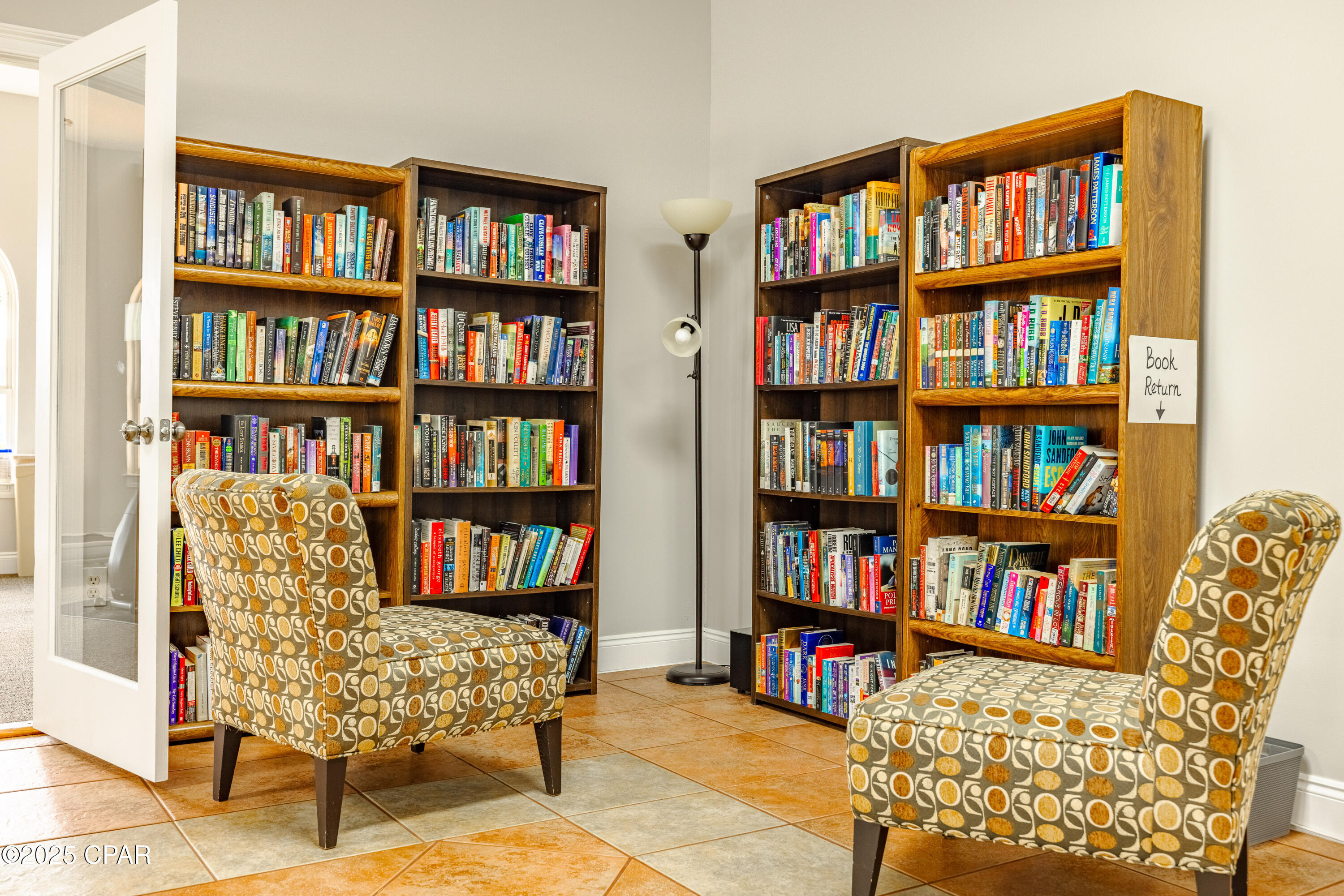 Image 49 For 1219 Thomas Drive 251