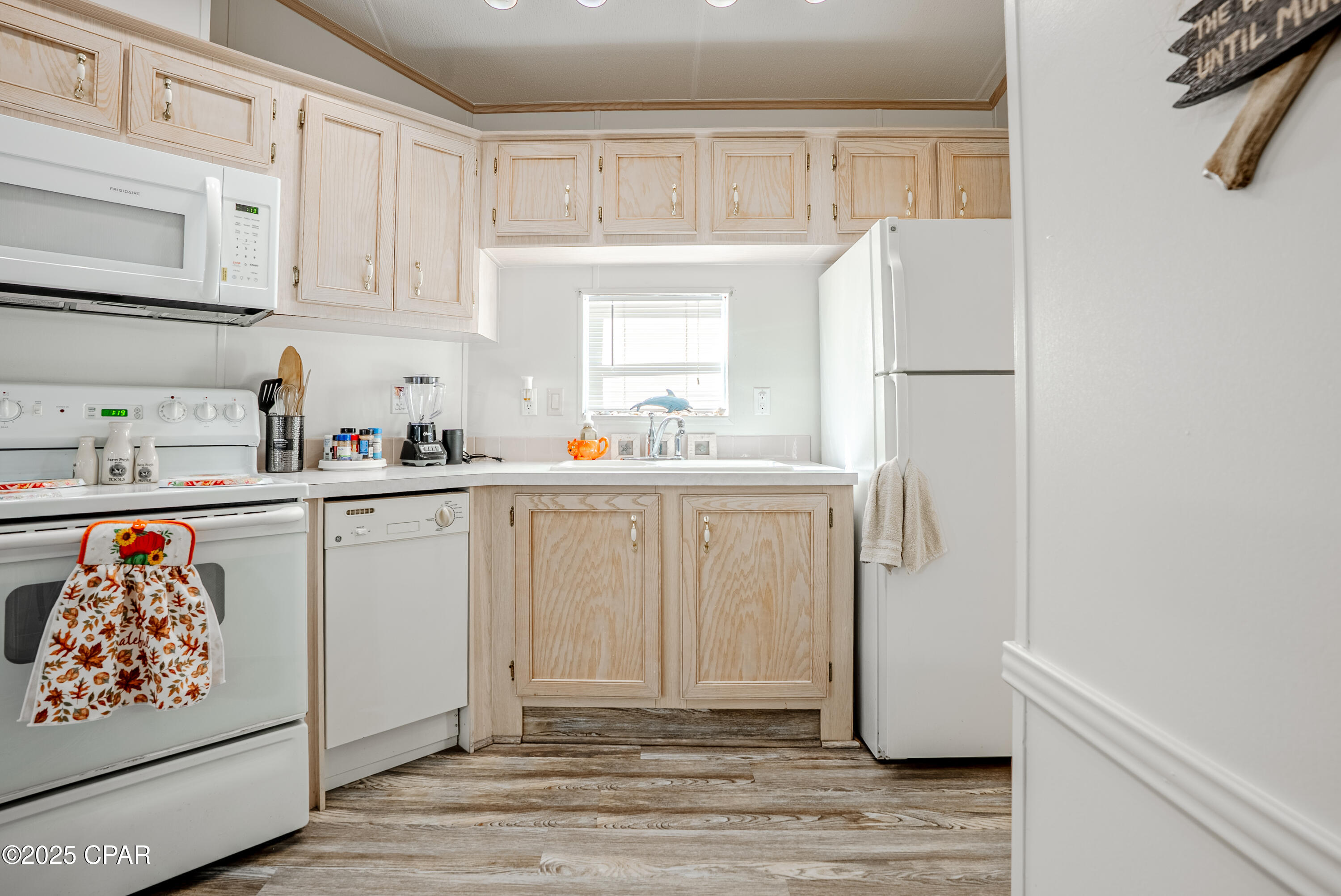 Image 9 For 1219 Thomas Drive 251