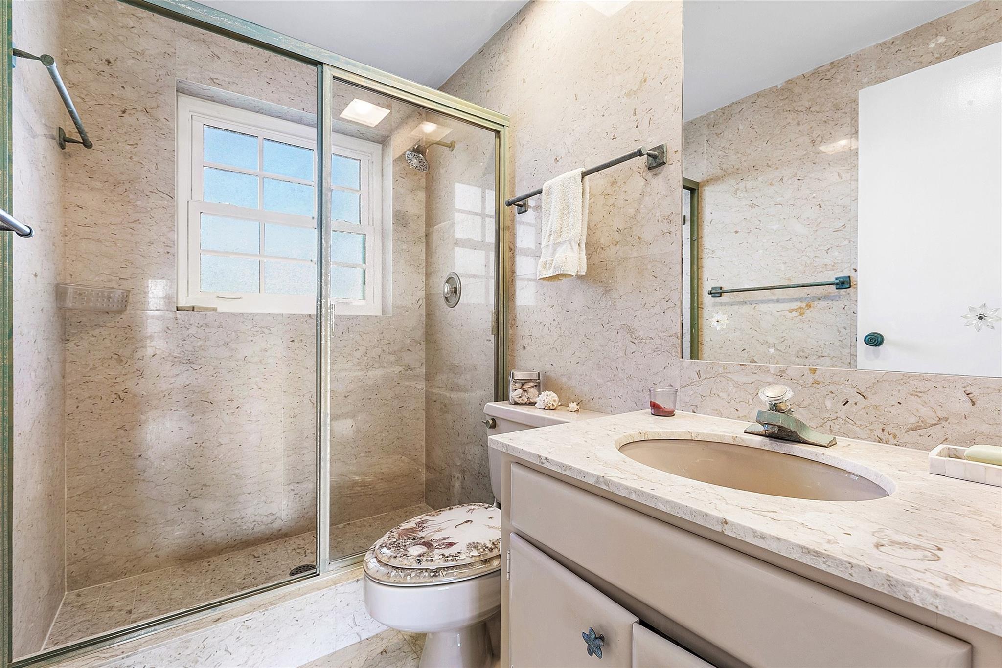 Photo 28 of home located at 1299 S Ocean Blvd R11, Boca Raton FL