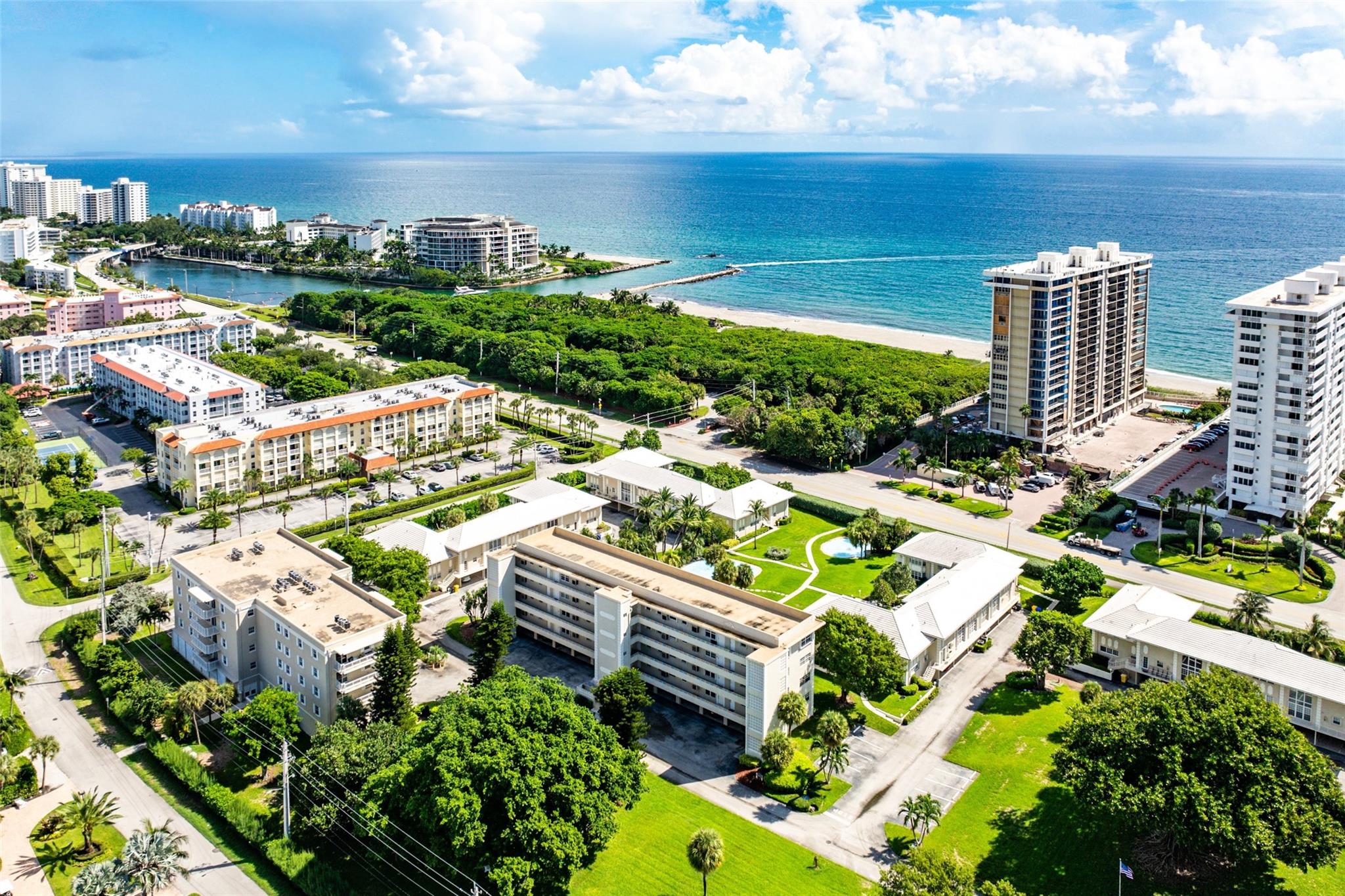 Photo 31 of home located at 1299 S Ocean Blvd R11, Boca Raton FL