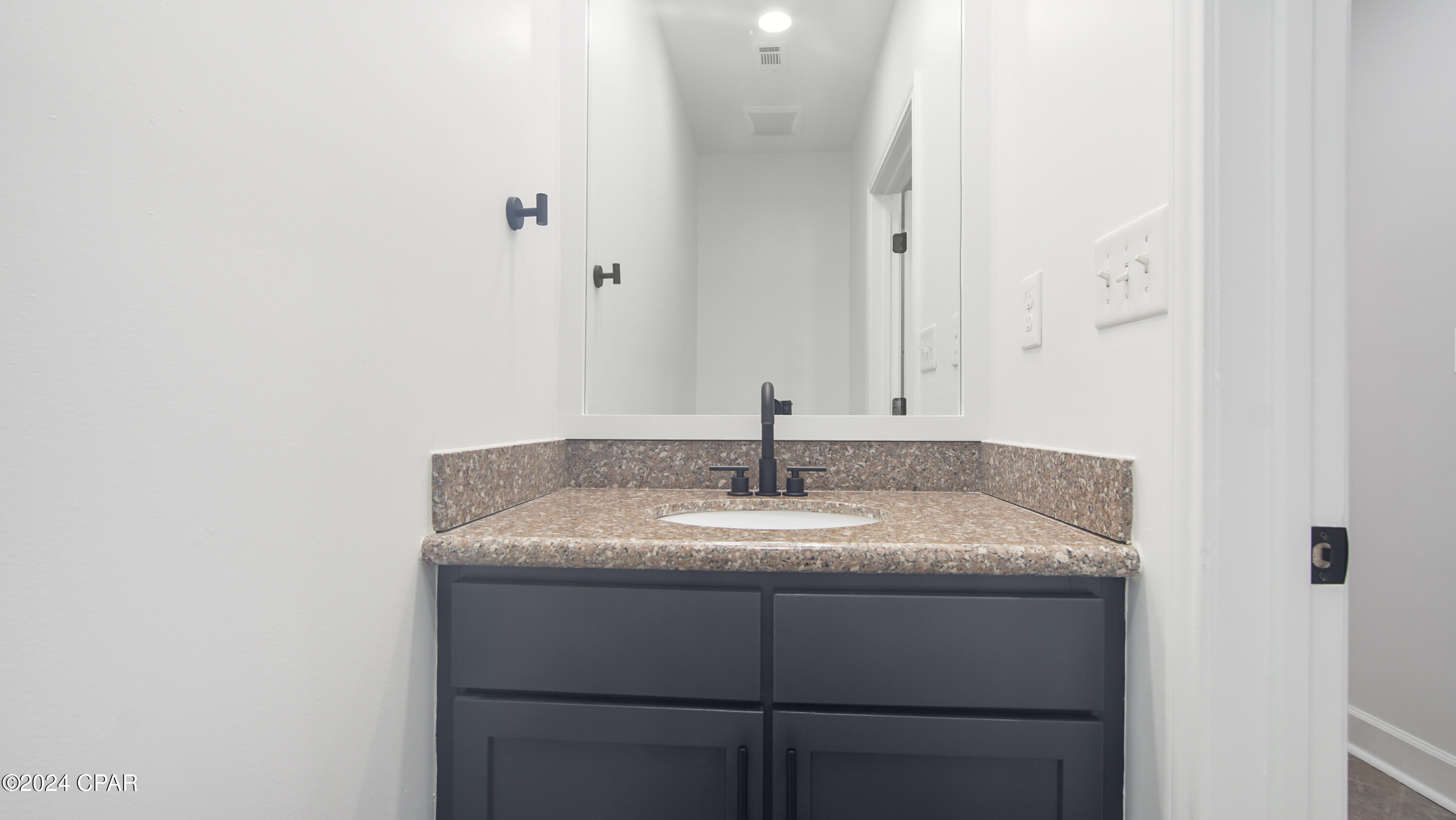 Image 11 For 8700 Front Beach Road 3303