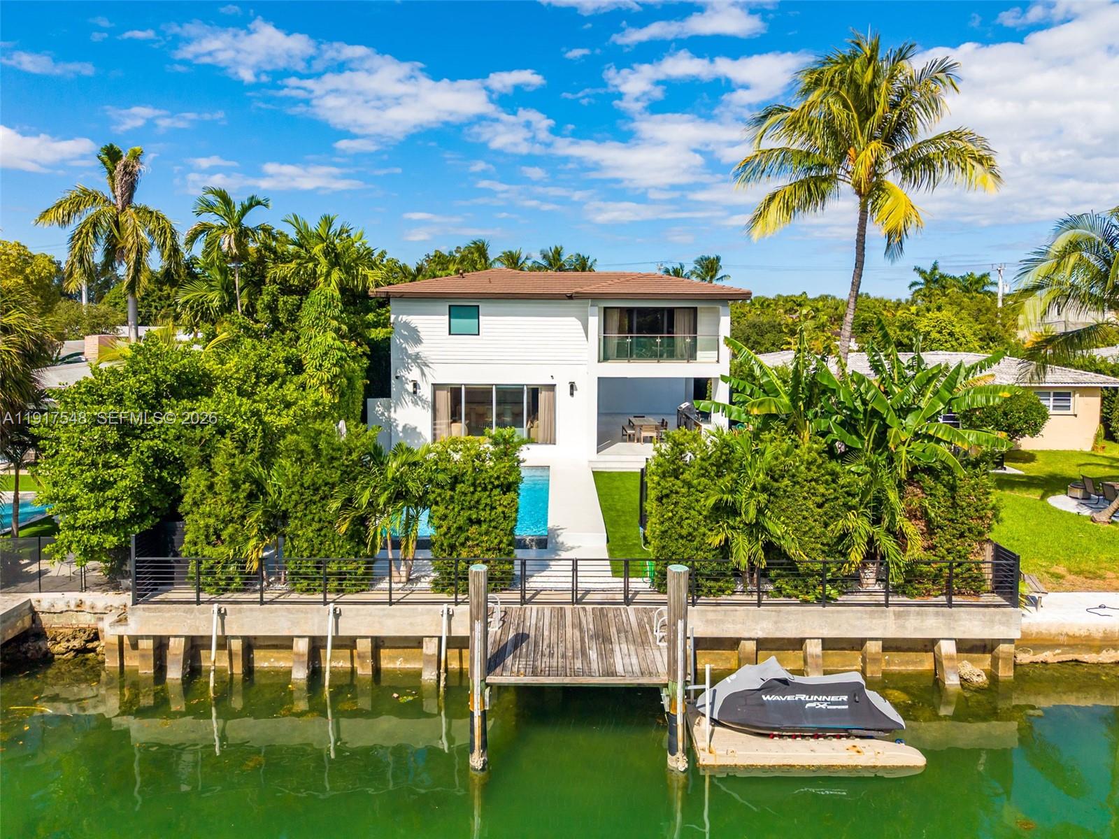 710 Shore Dr, Miami Beach, Florida 33141