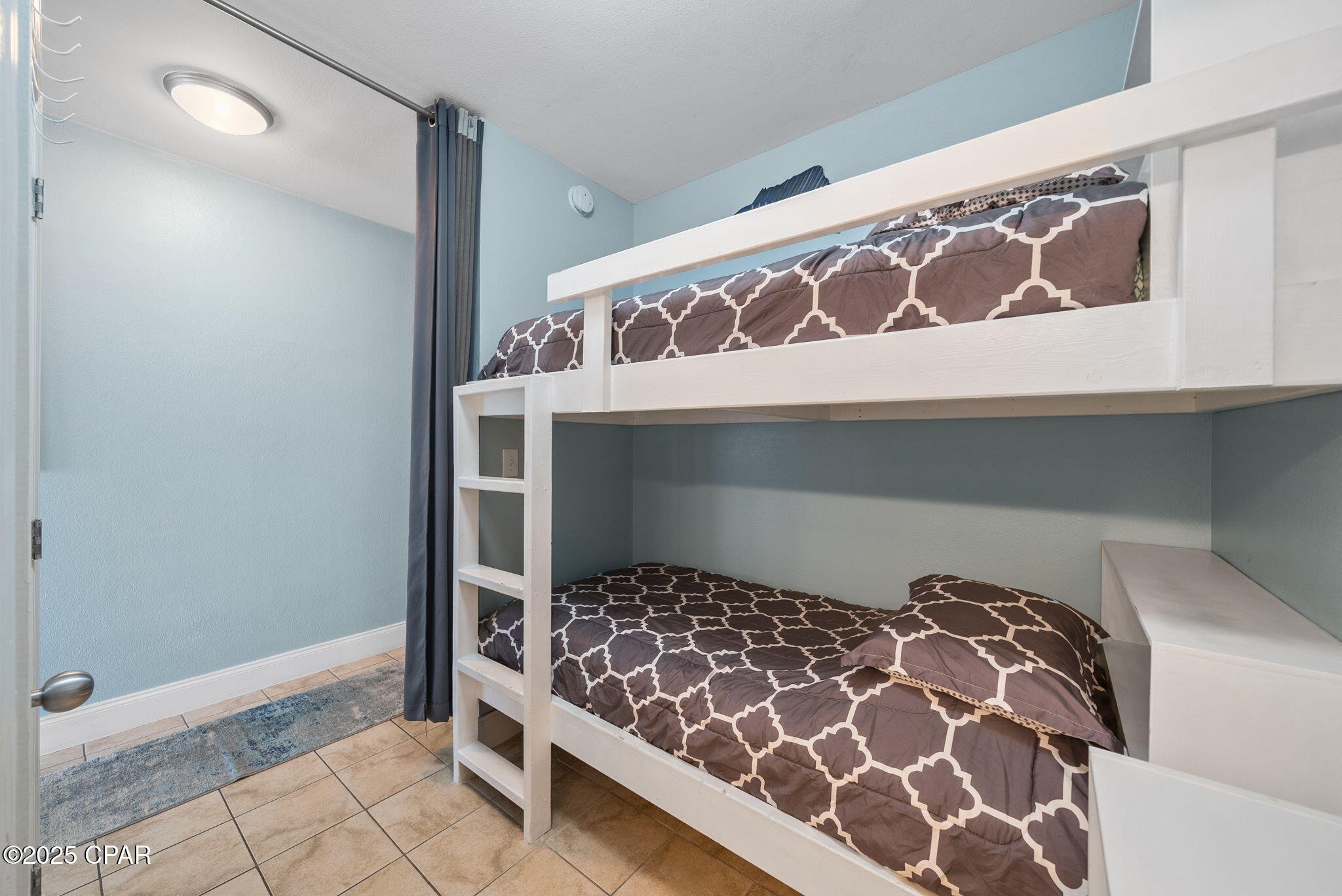 Image 8 For 9860 Thomas Drive 2118