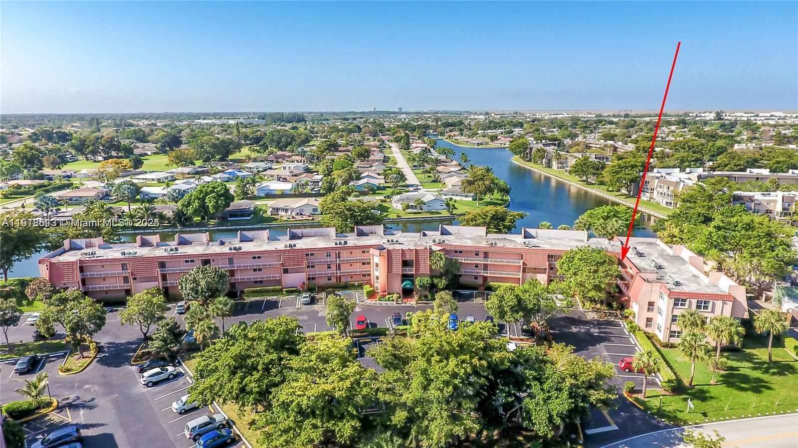 Lime Bay Condominium 6