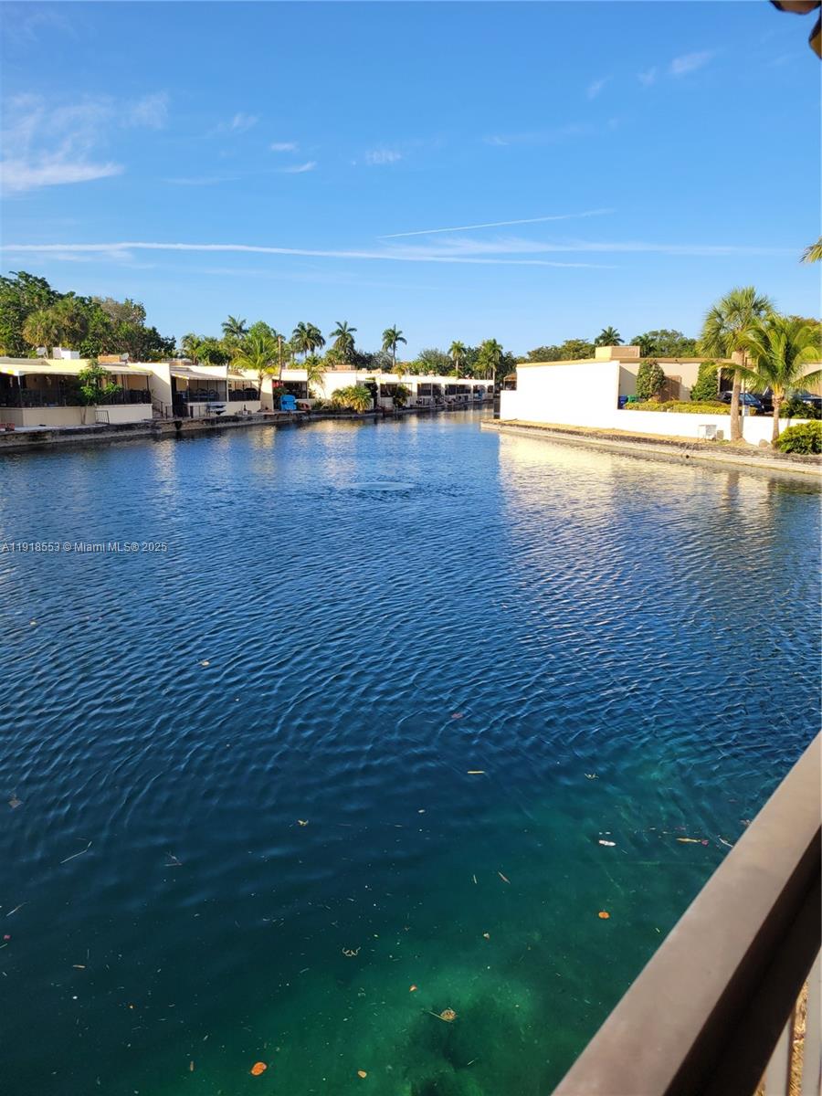 Miami Lakes Loch Lomond W