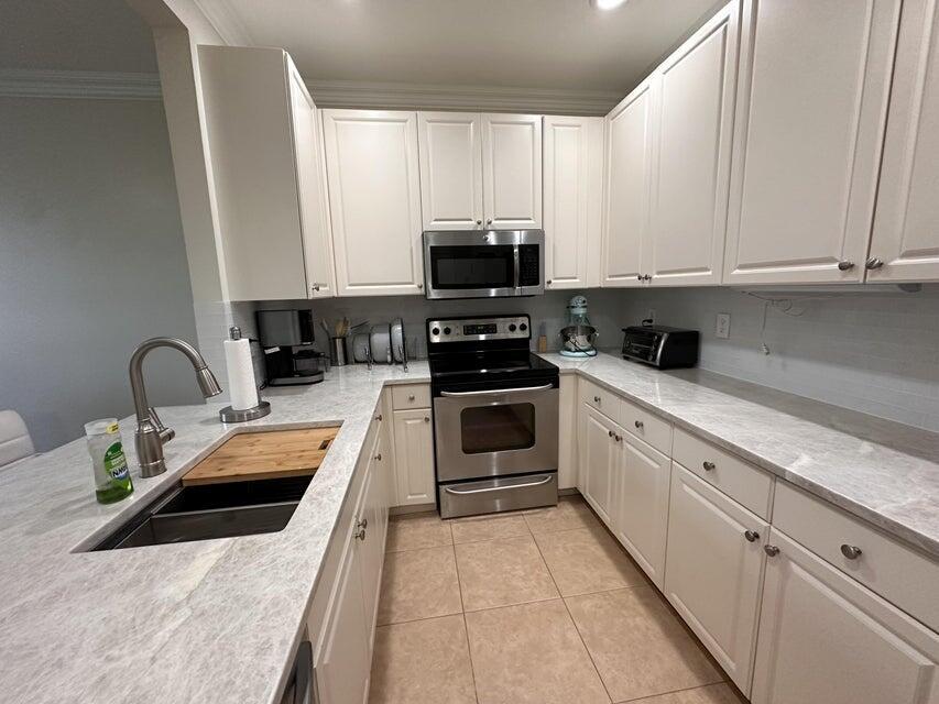 Abacoa Town Center 3