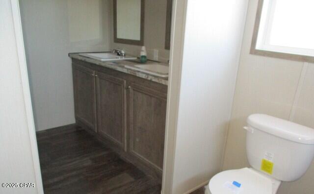 Image 27 For 22243 Isoletta Lane