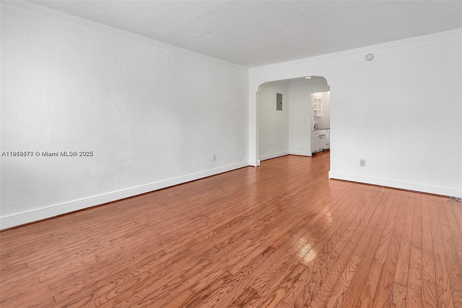 Espanola Way Villas Condo