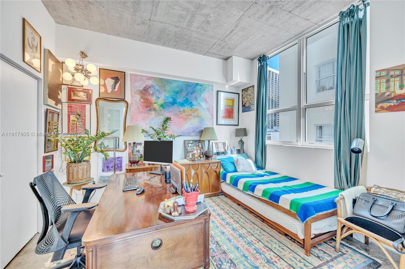 133 NE 2nd Ave #919, Miami FL 33132