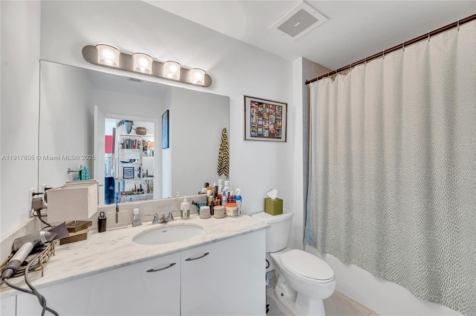 133 NE 2nd Ave #919, Miami FL 33132