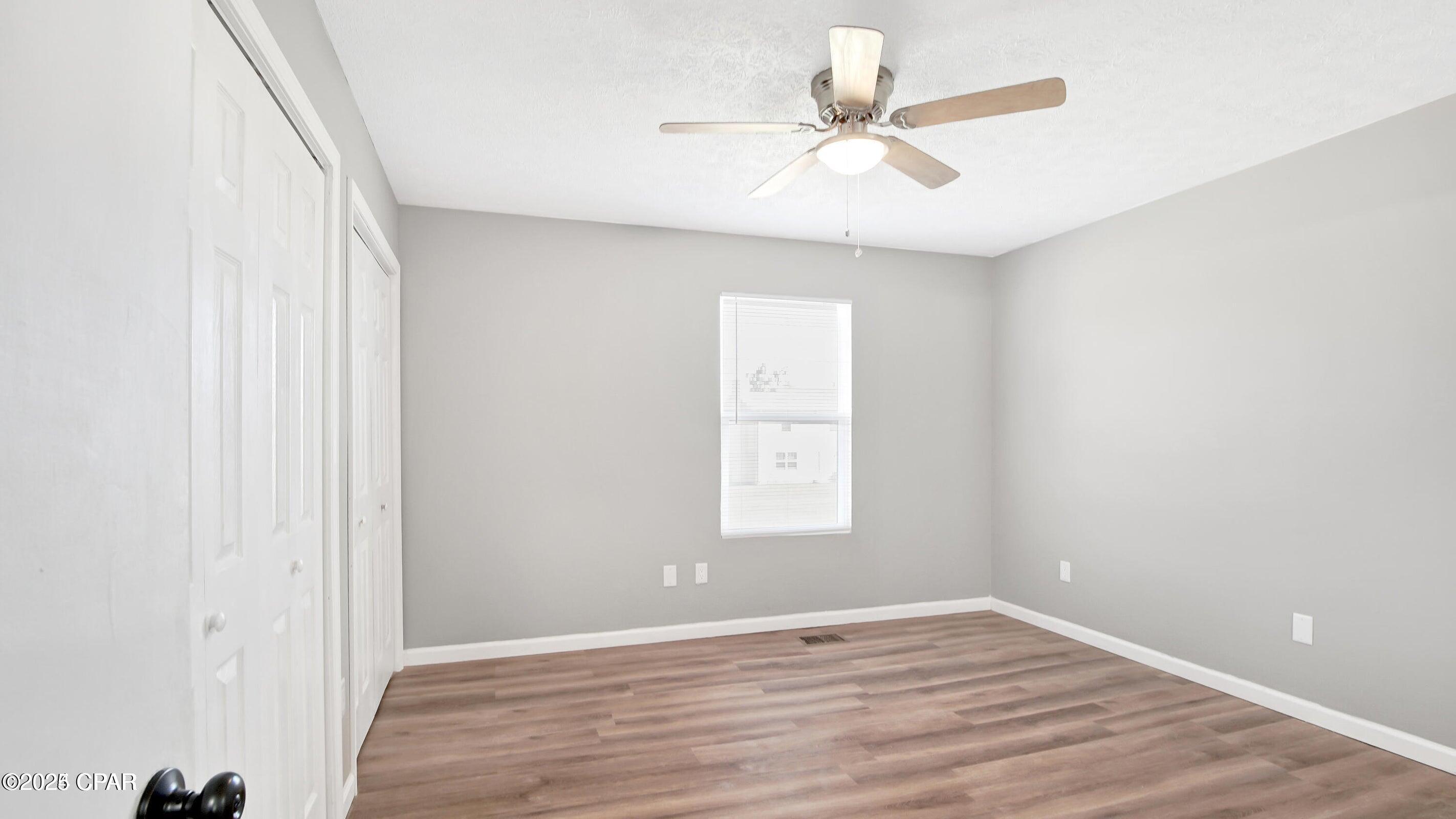 Image 8 For 1028 Spring Avenue