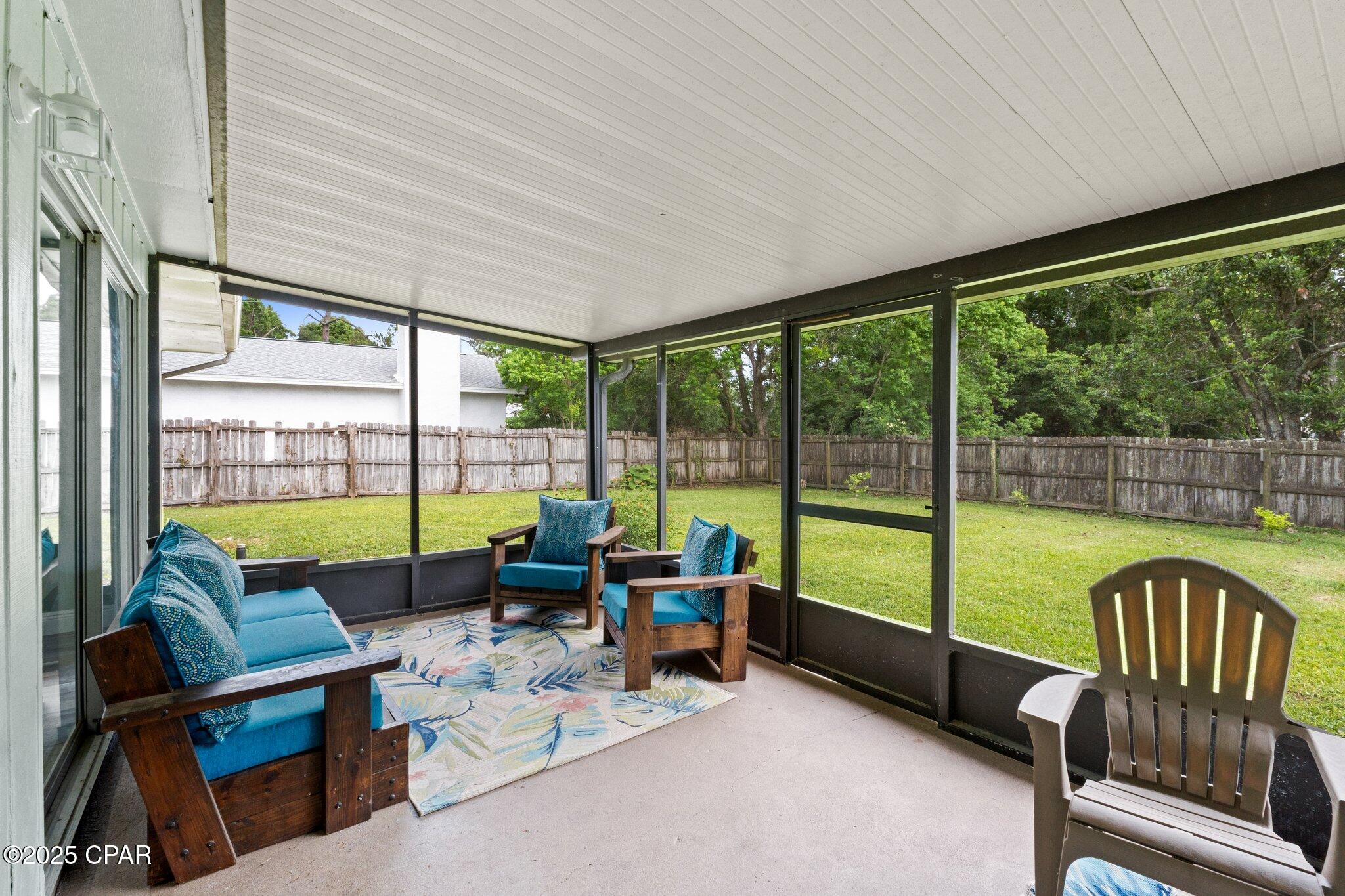 Image 21 For 6325 Elm Street