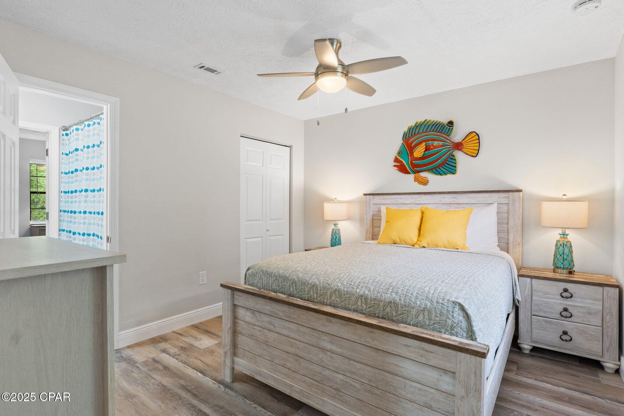 Image 23 For 6325 Elm Street