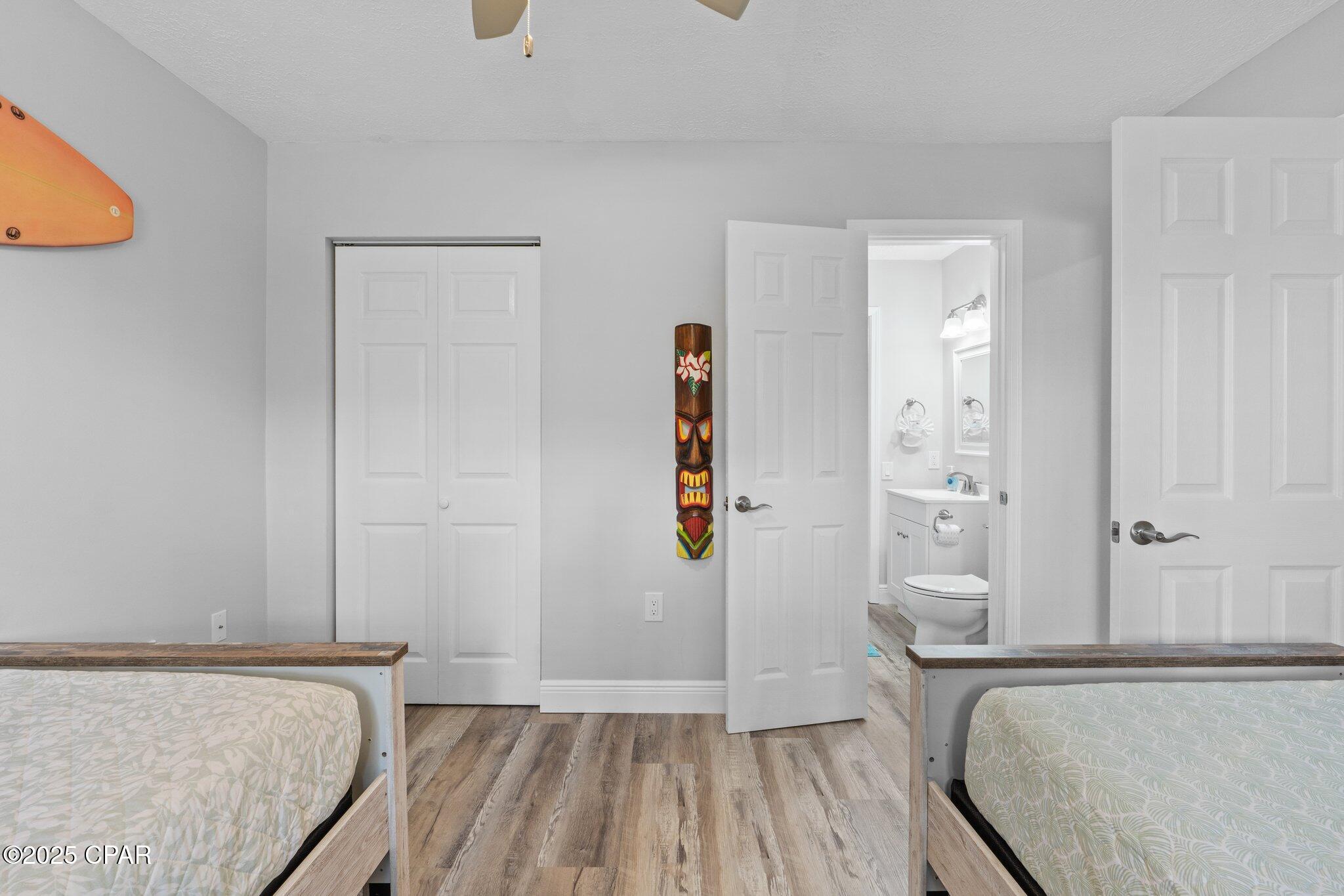 Image 31 For 6325 Elm Street