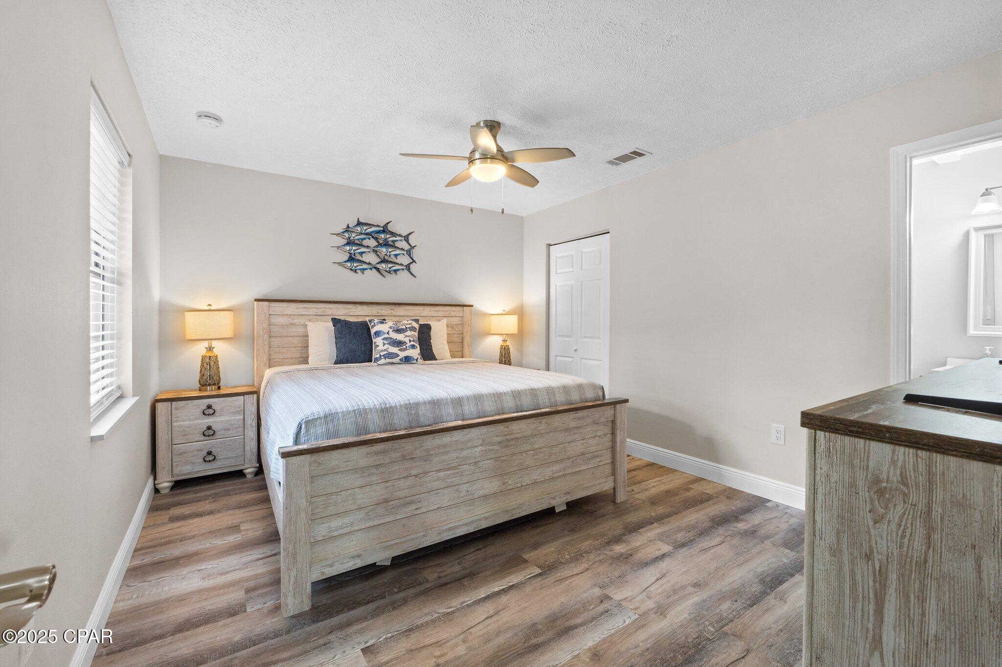 Image 32 For 6325 Elm Street