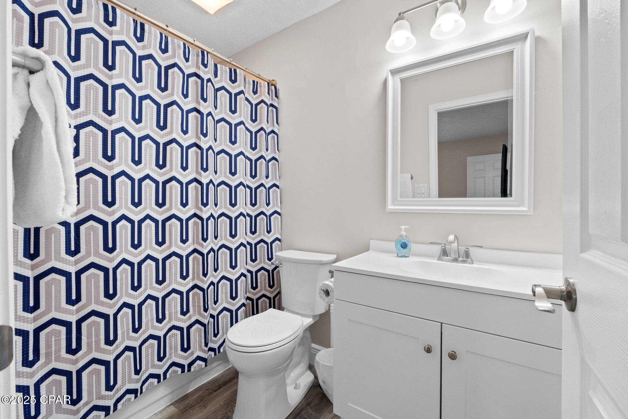 Image 36 For 6325 Elm Street