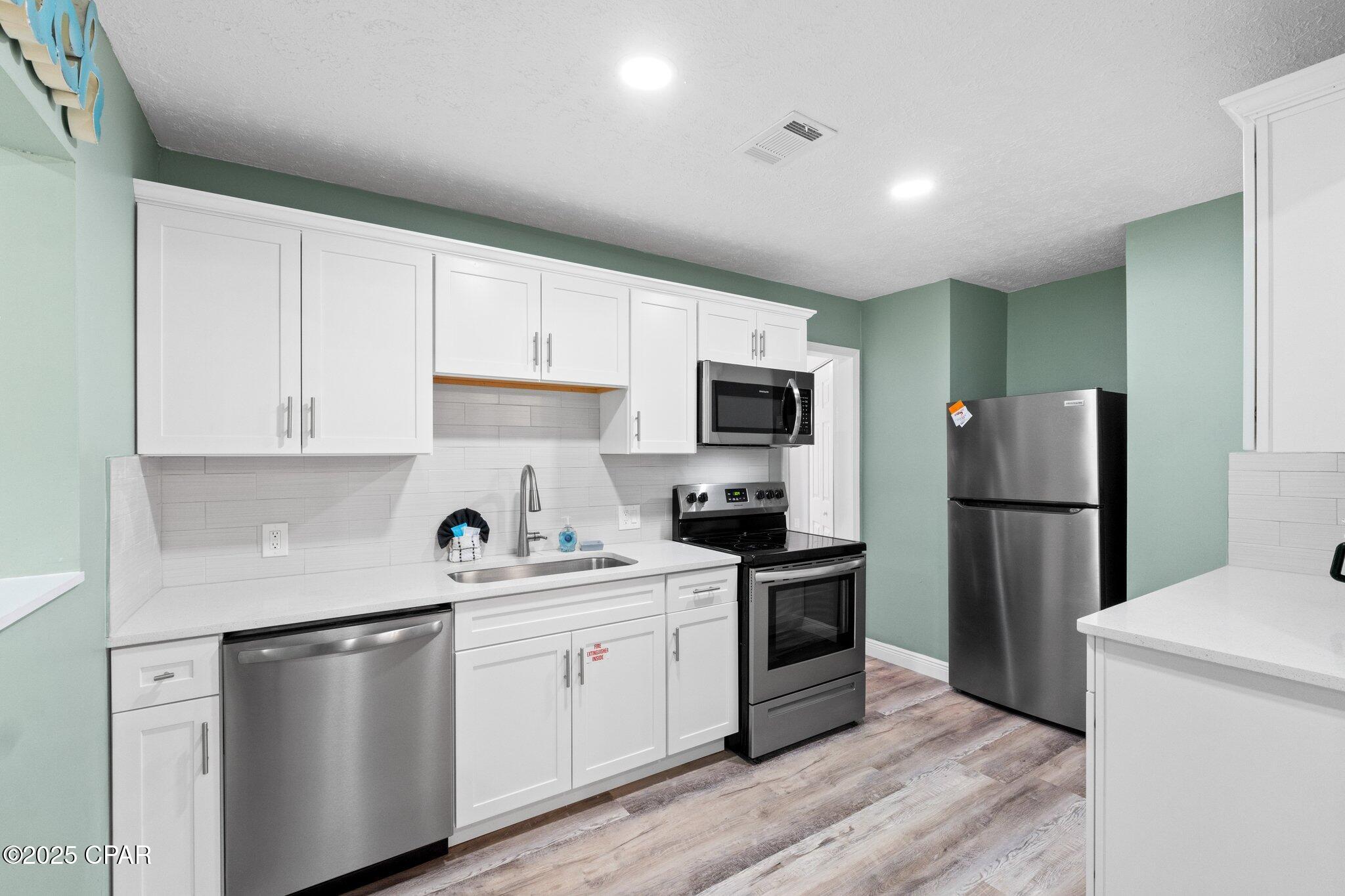 Image 9 For 6325 Elm Street