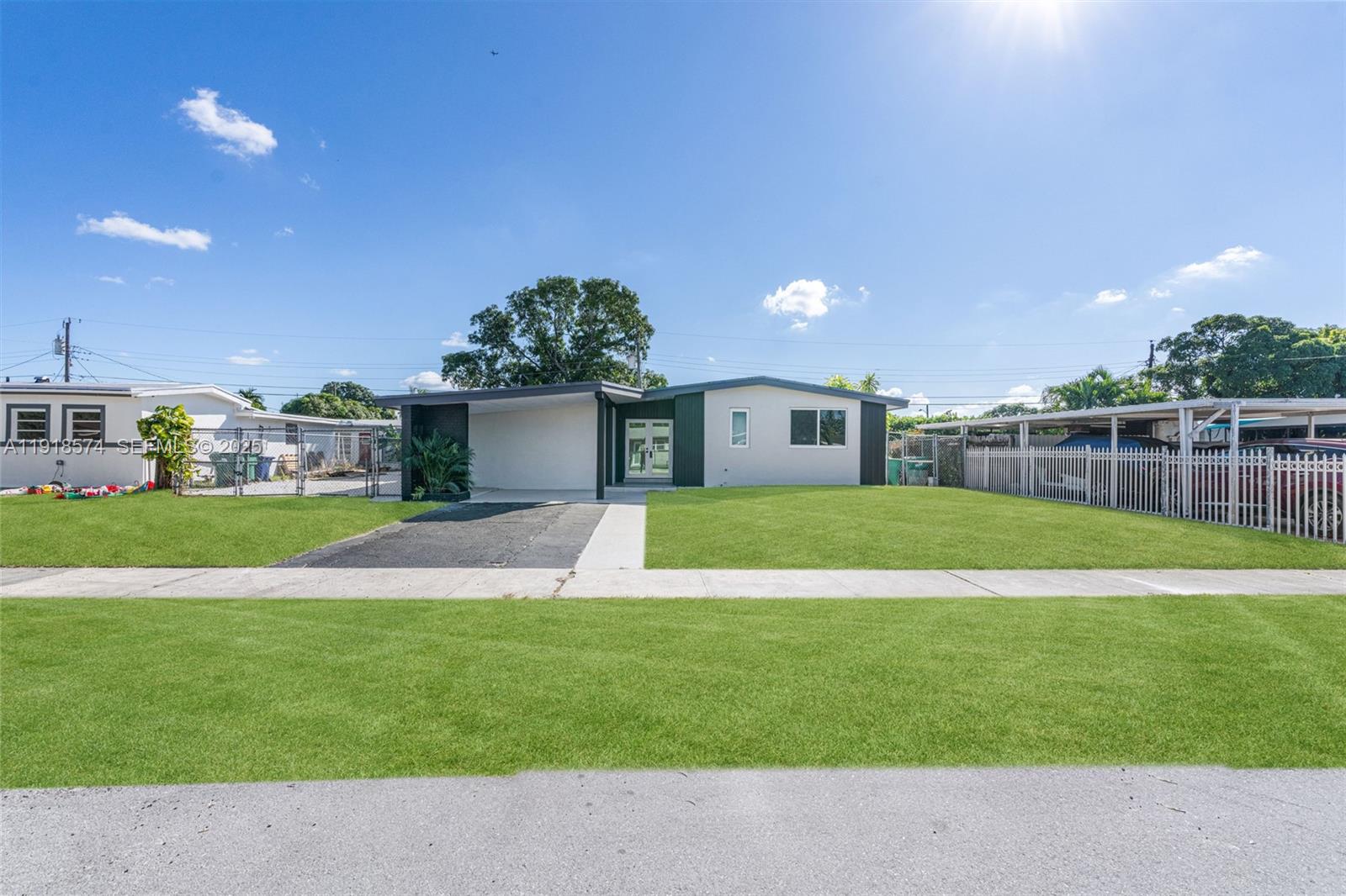 Cravero Cloverleaf Estate