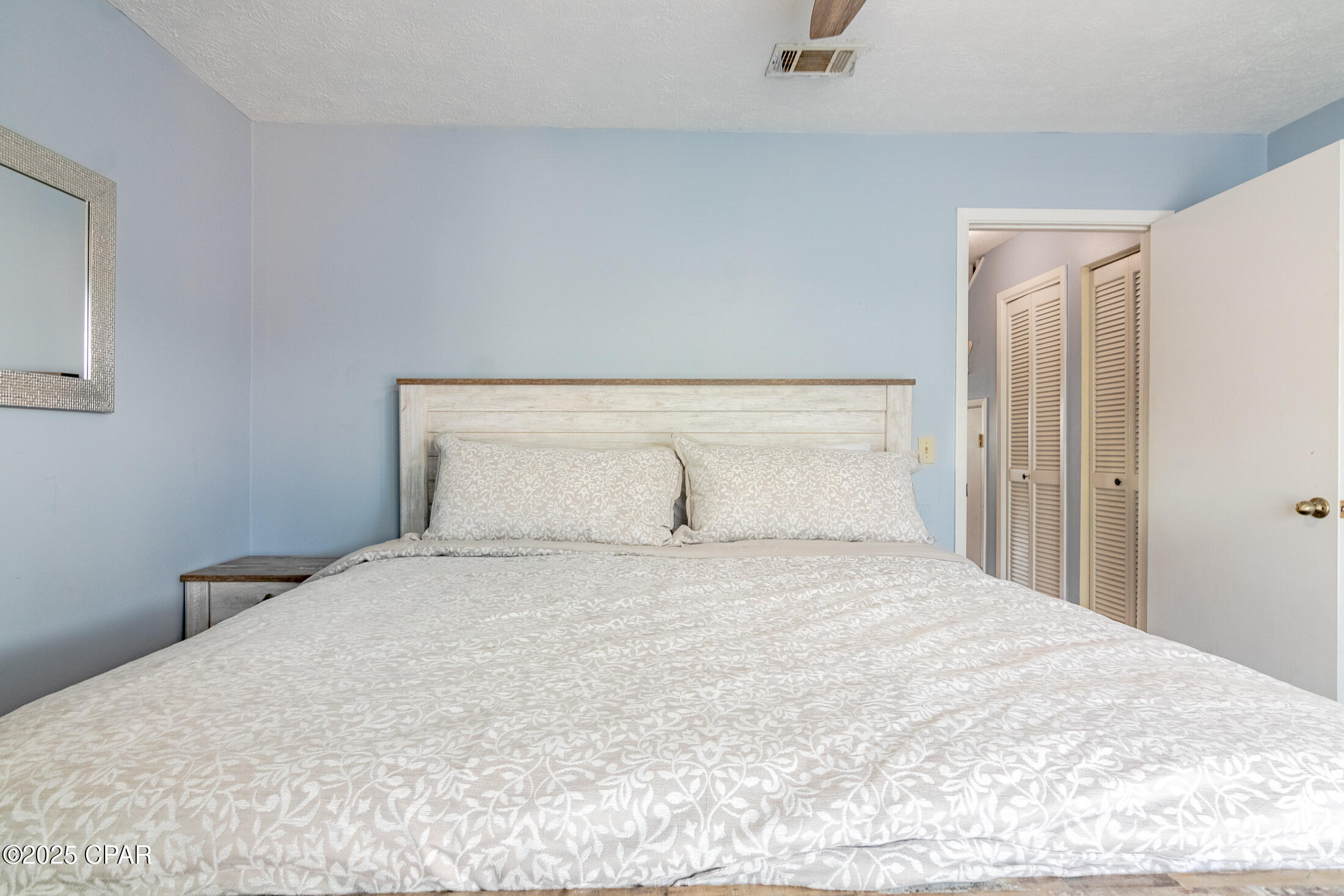 Image 14 For 17670 Front Beach Road C5