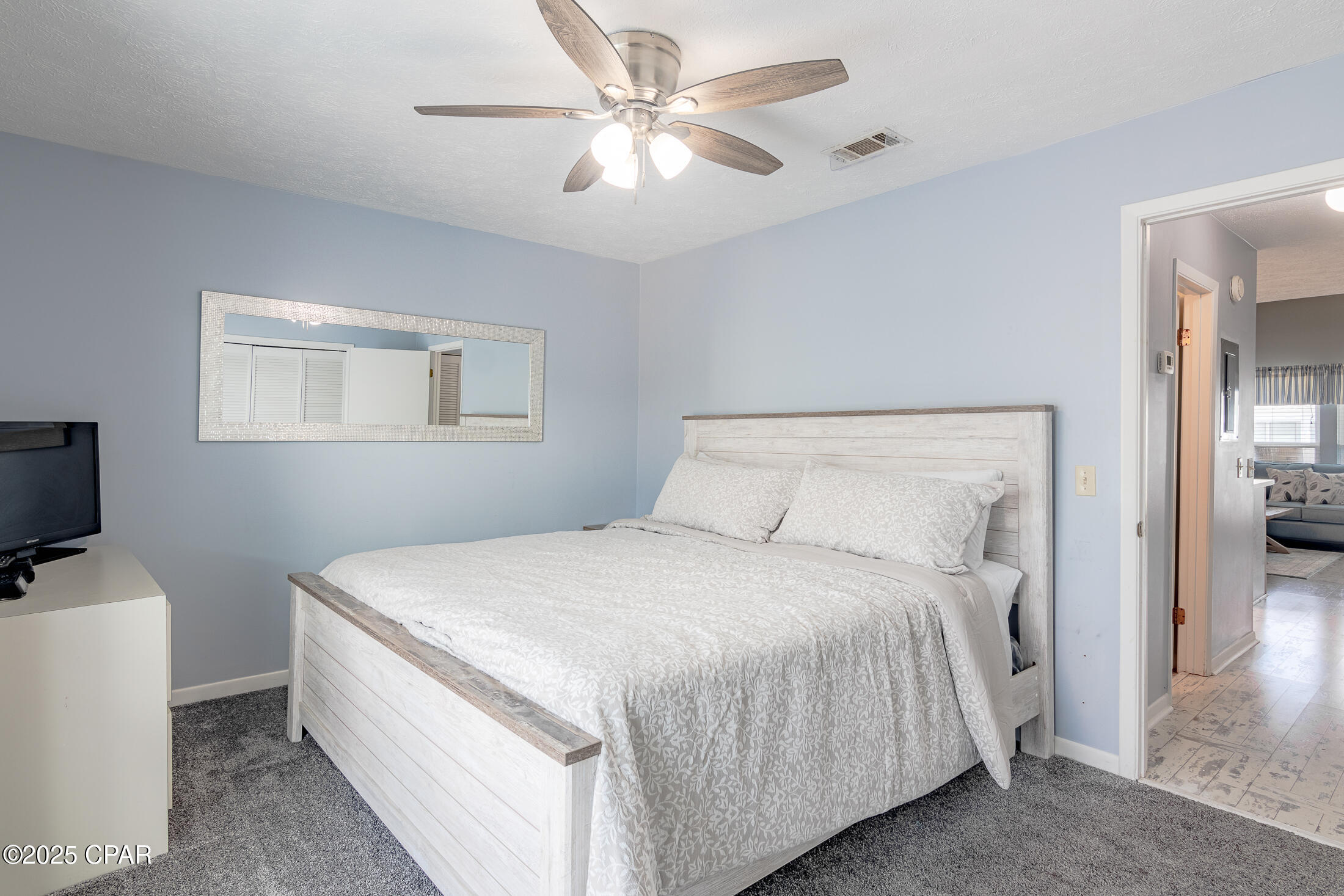 Image 8 For 17670 Front Beach Road C5