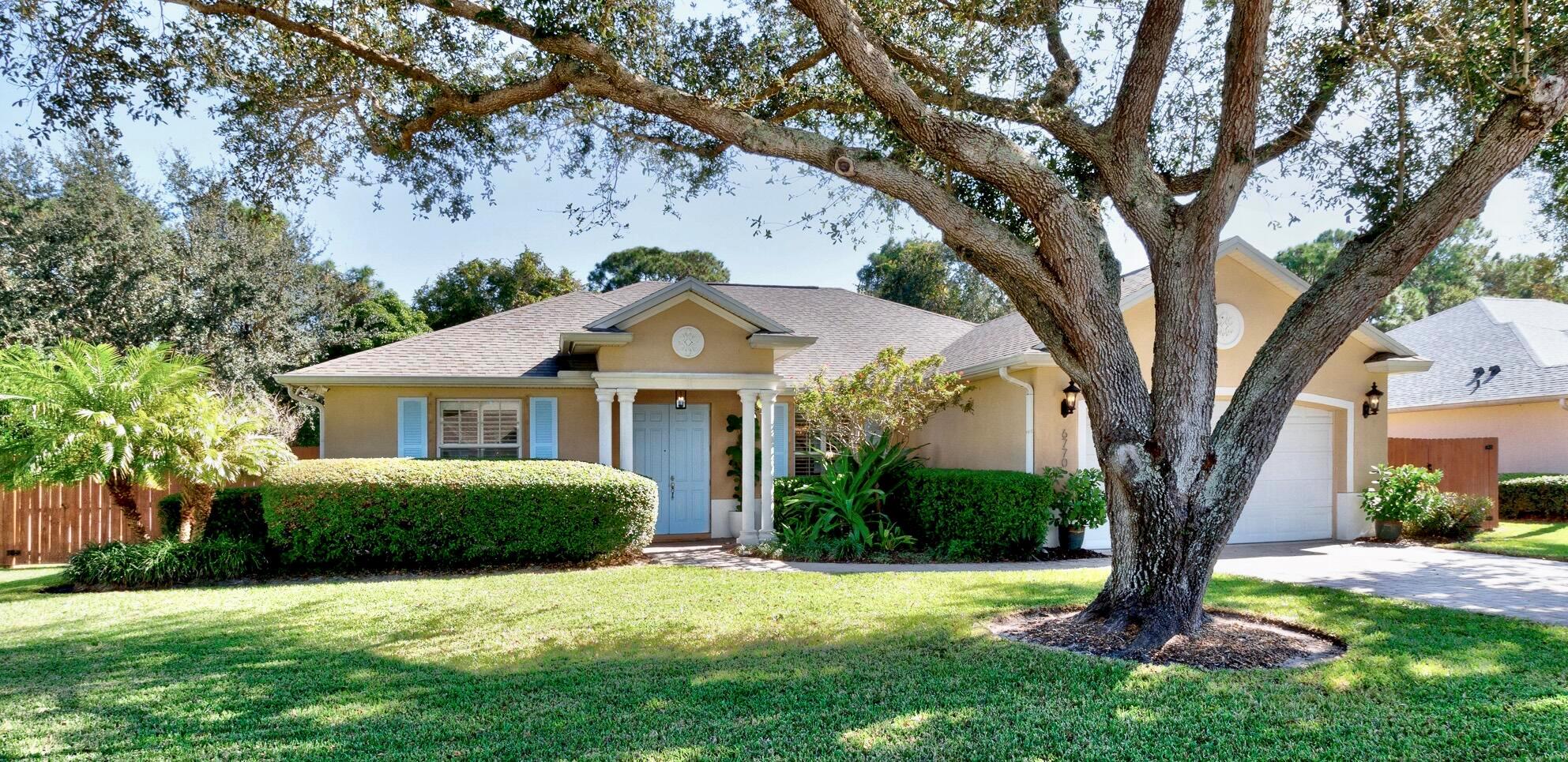 Crystal Falls Of Vero