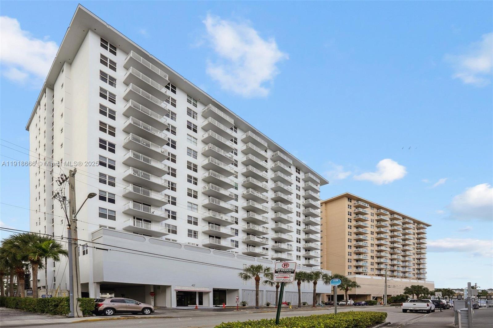 427-golden-isles-dr-11f-hallandale-beach-fl-33009/hzid_9a8fb4ea