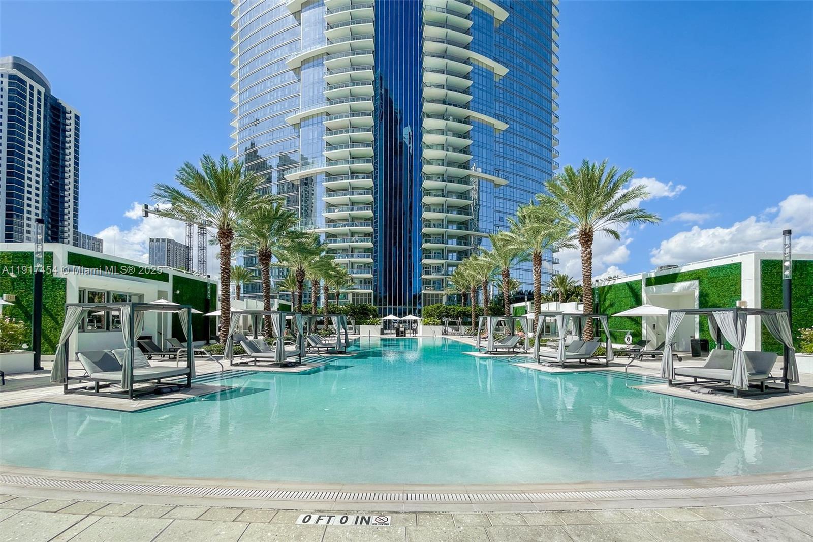 851 NE 1st Ave #2801, Miami FL 33132