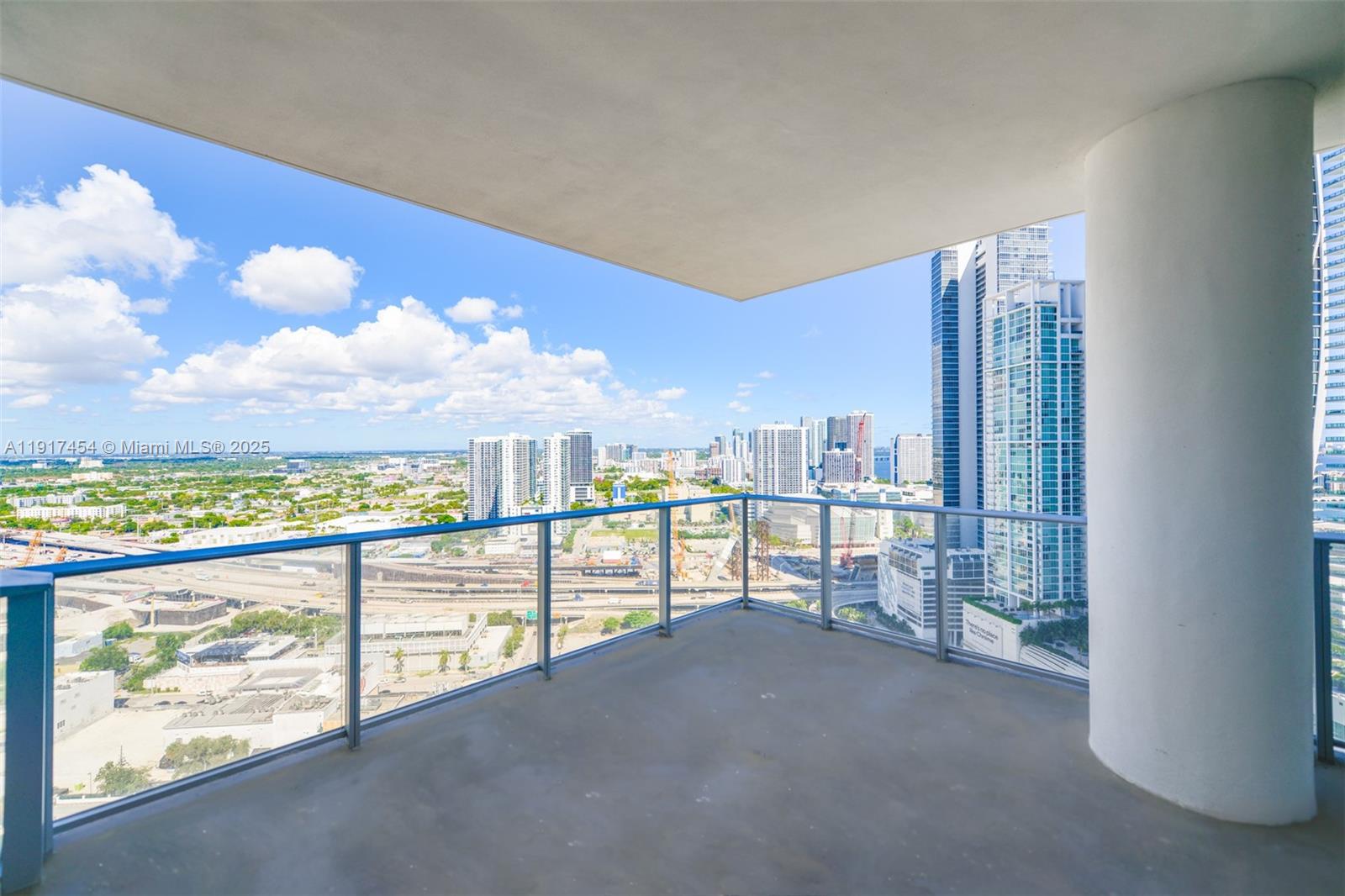 851 NE 1st Ave #2801, Miami FL 33132