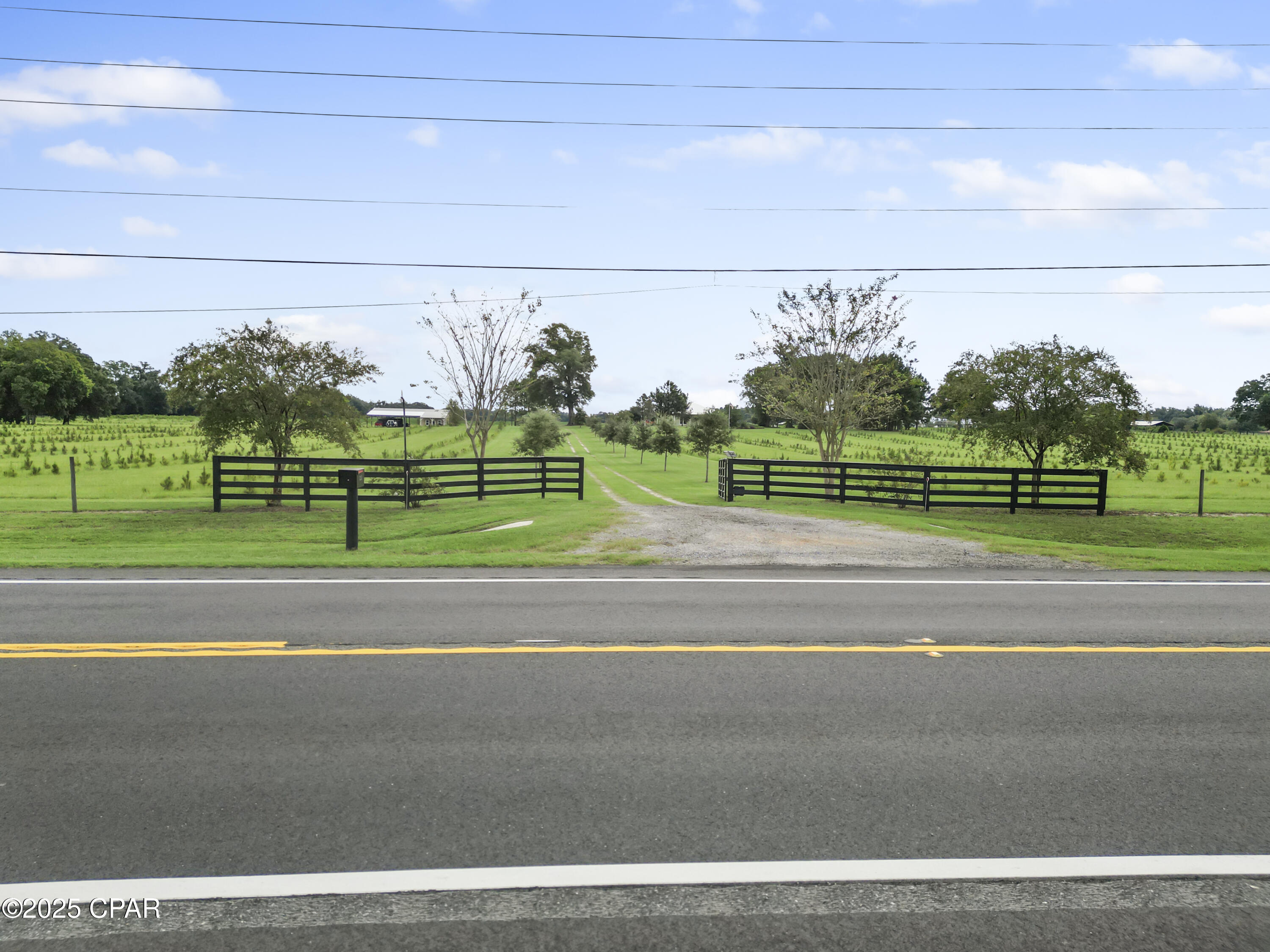 Image 12 For 5223-a Palamino Lane