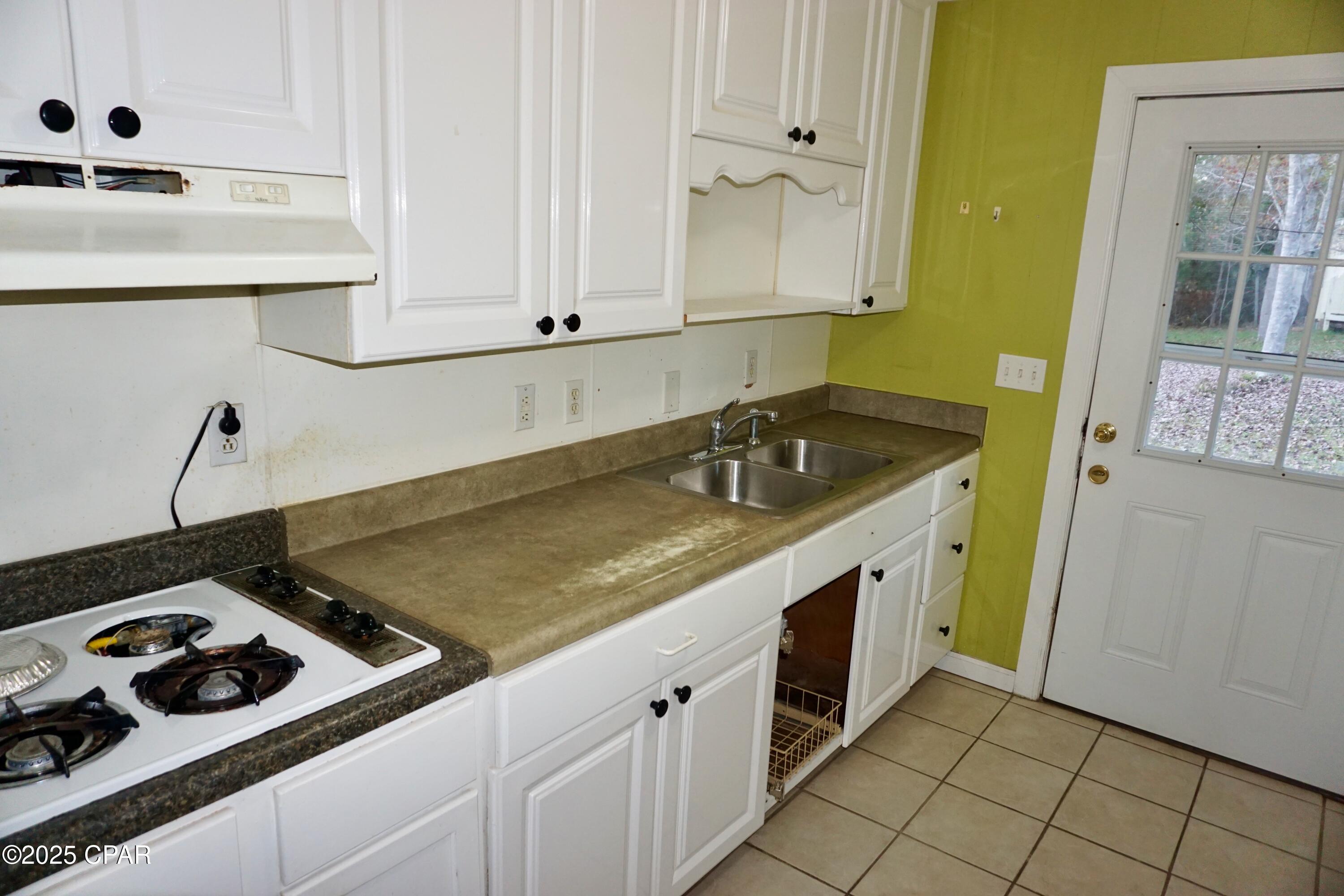 Image 14 For 601 Satsuma Road