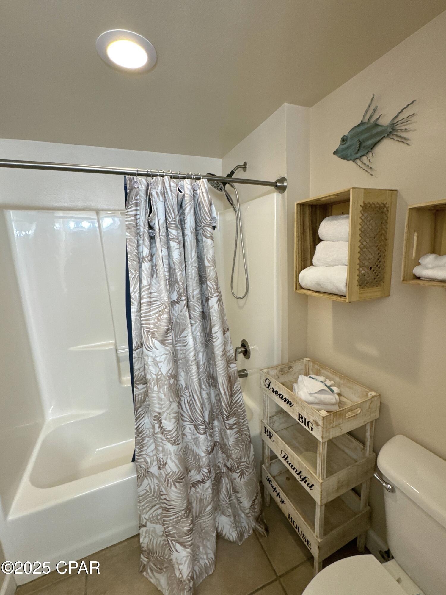 Image 23 For 9900 Thomas Drive 2330