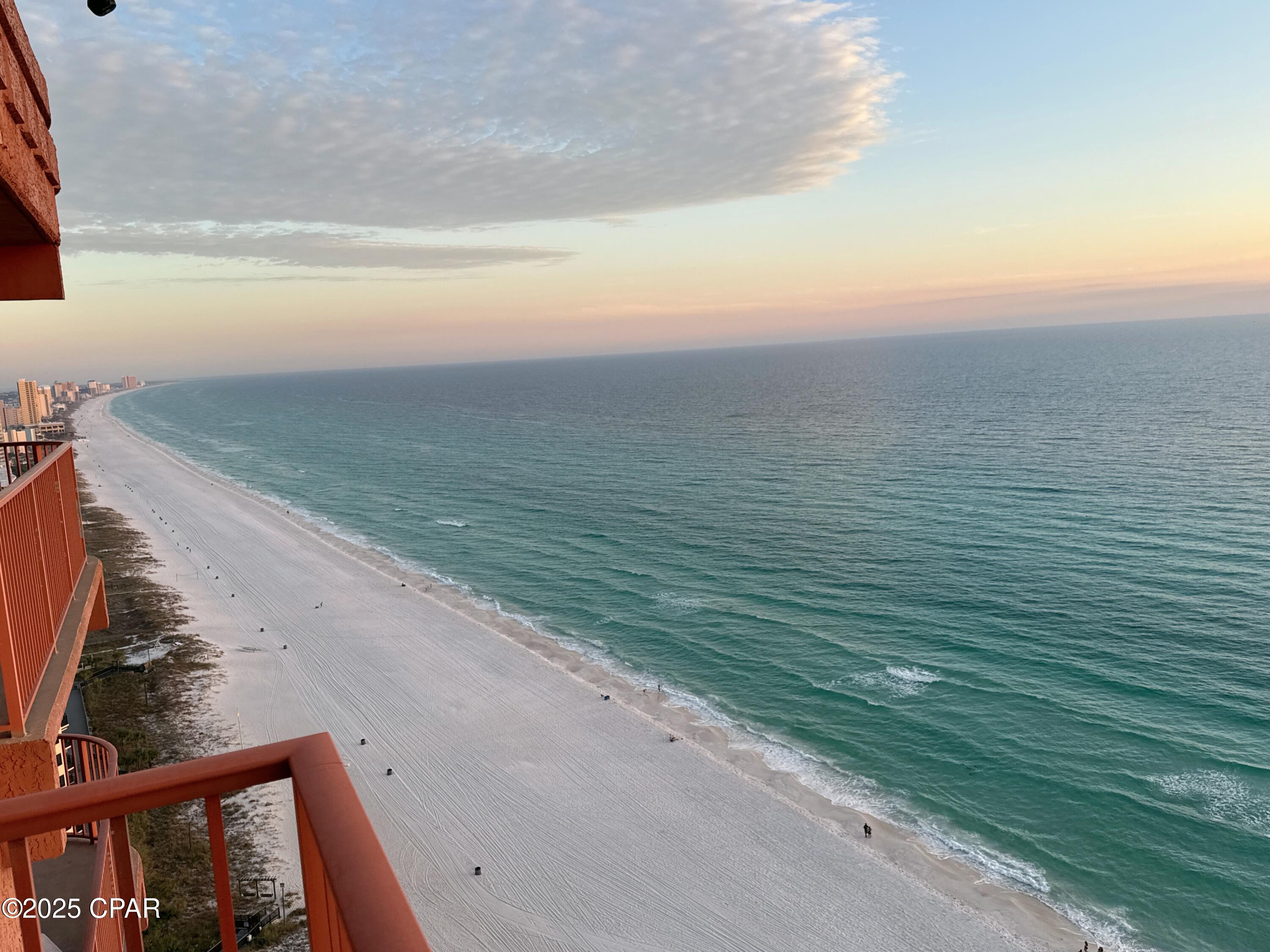 Image 3 For 9900 Thomas Drive 2330