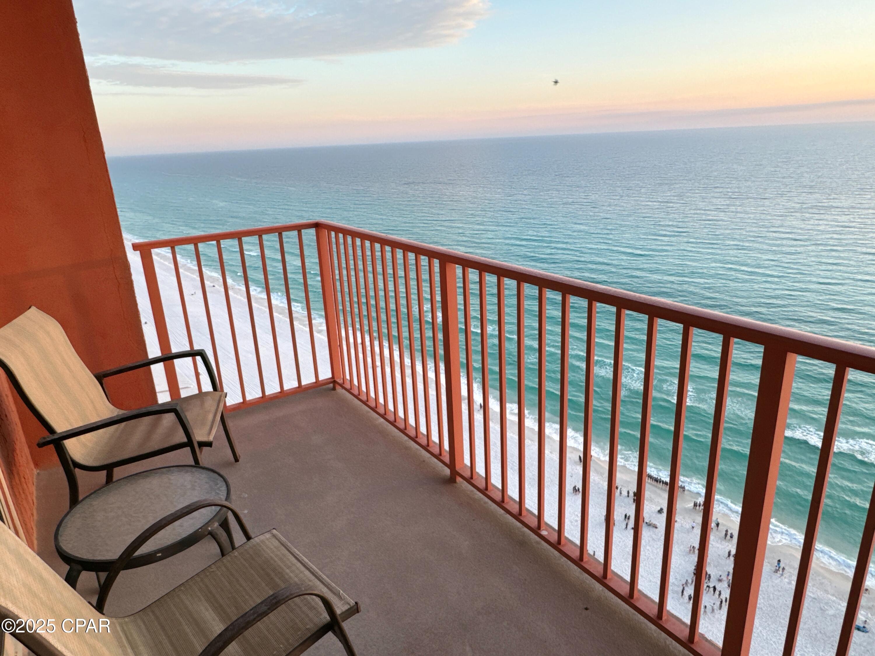 Image 5 For 9900 Thomas Drive 2330