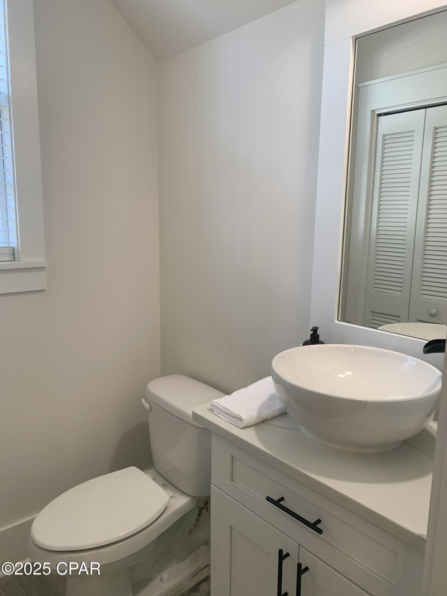 Image 16 For 3050 Highway 98  B15