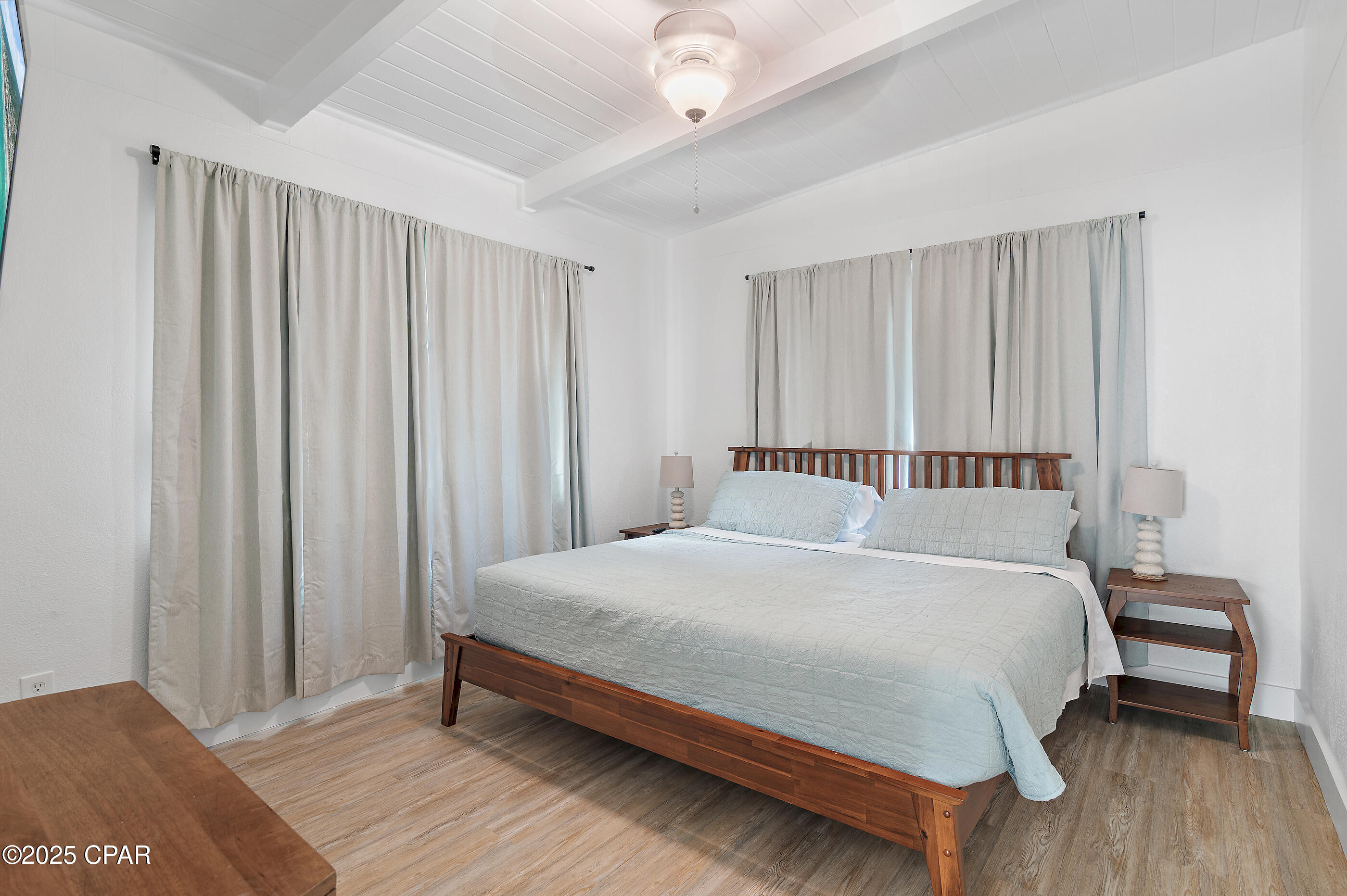 Image 15 For 325 Coronado Place