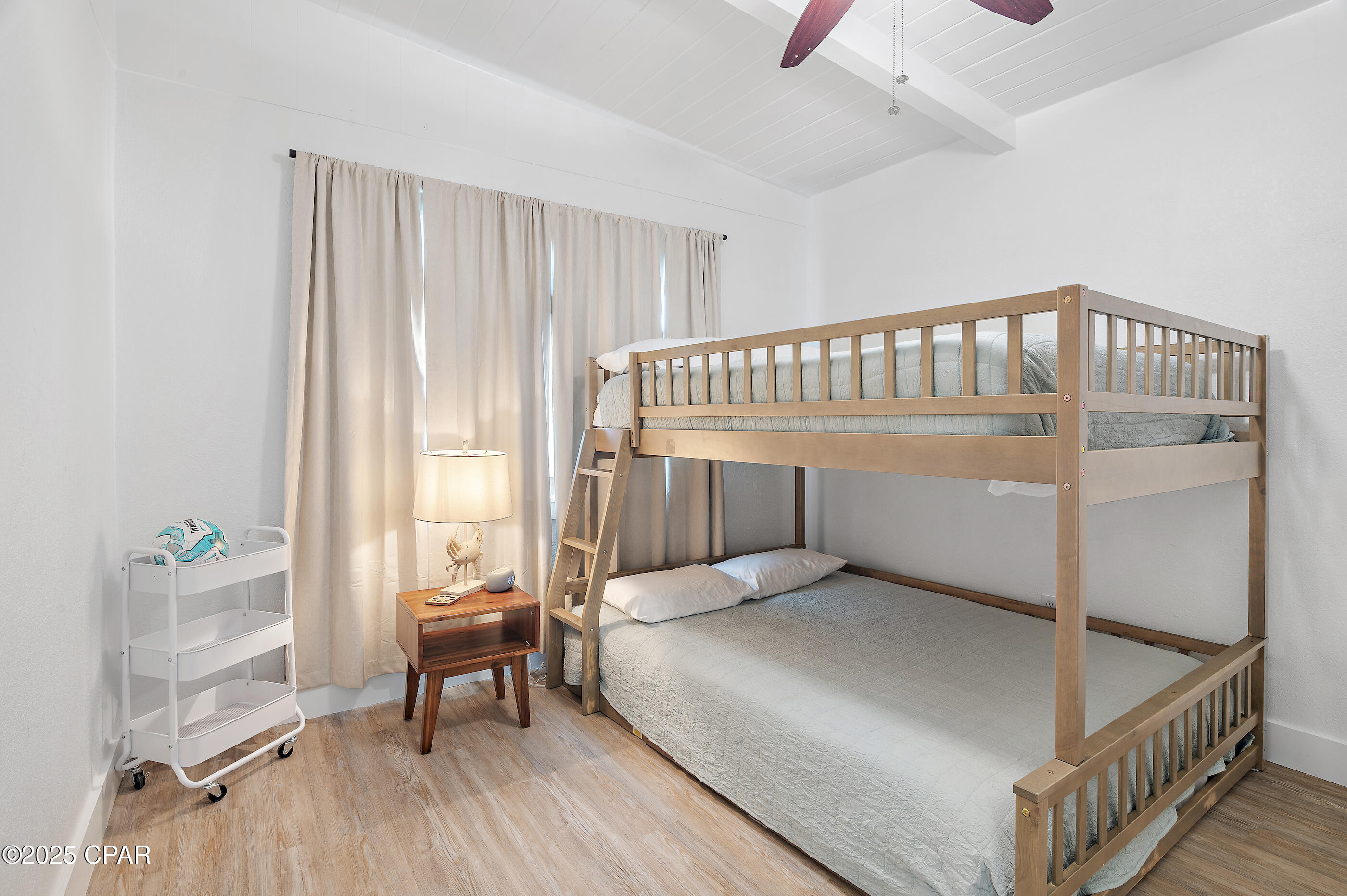 Image 17 For 325 Coronado Place