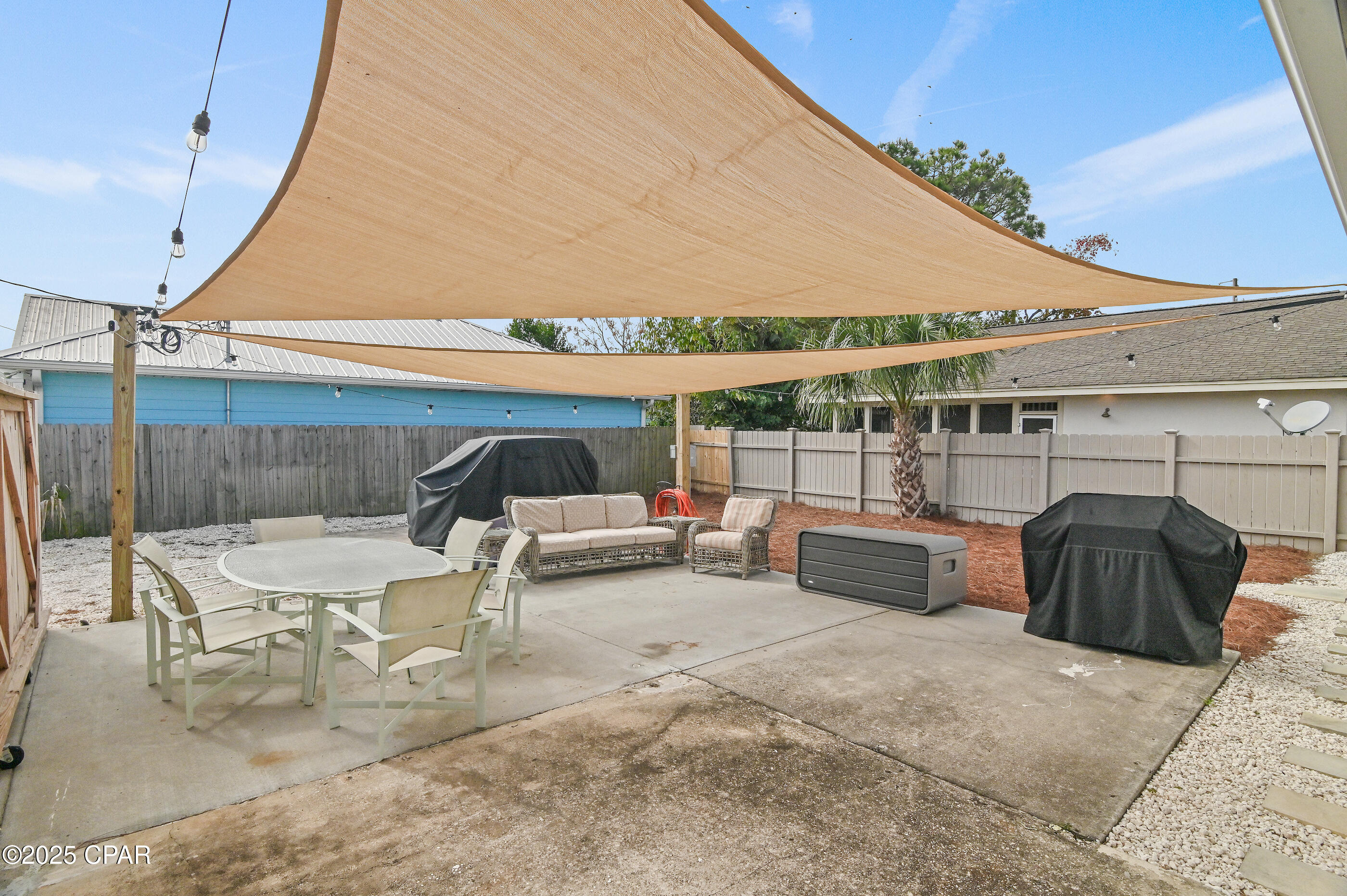 Image 20 For 325 Coronado Place