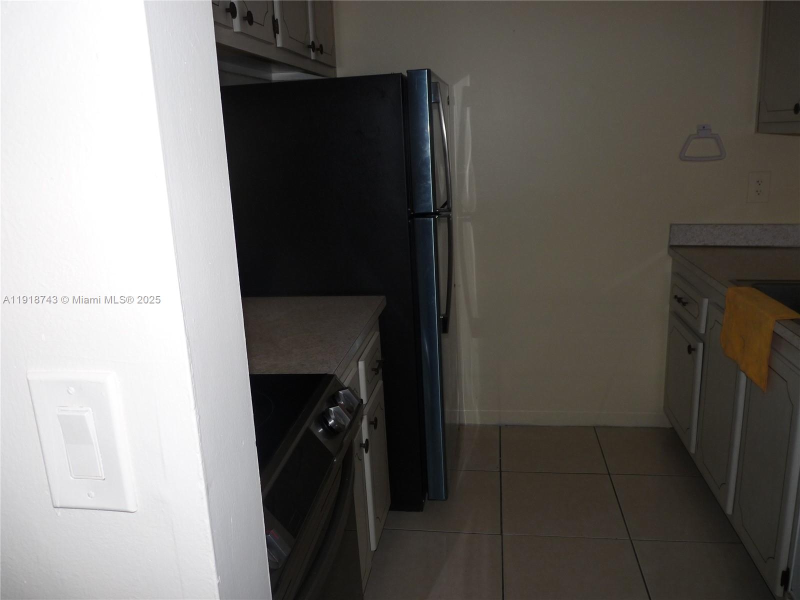 Property photo # 4