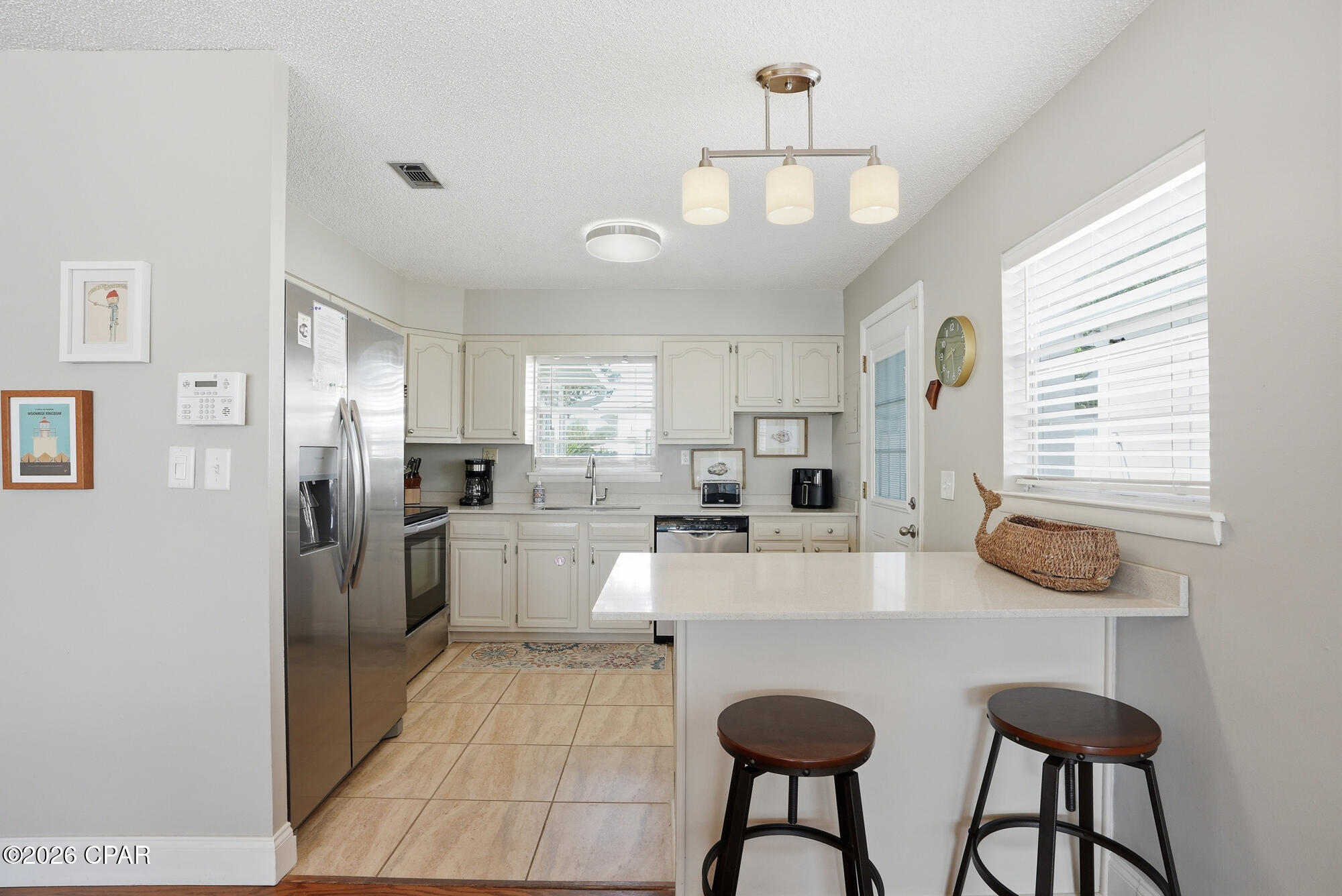 Image 13 For 323 Kelly Street