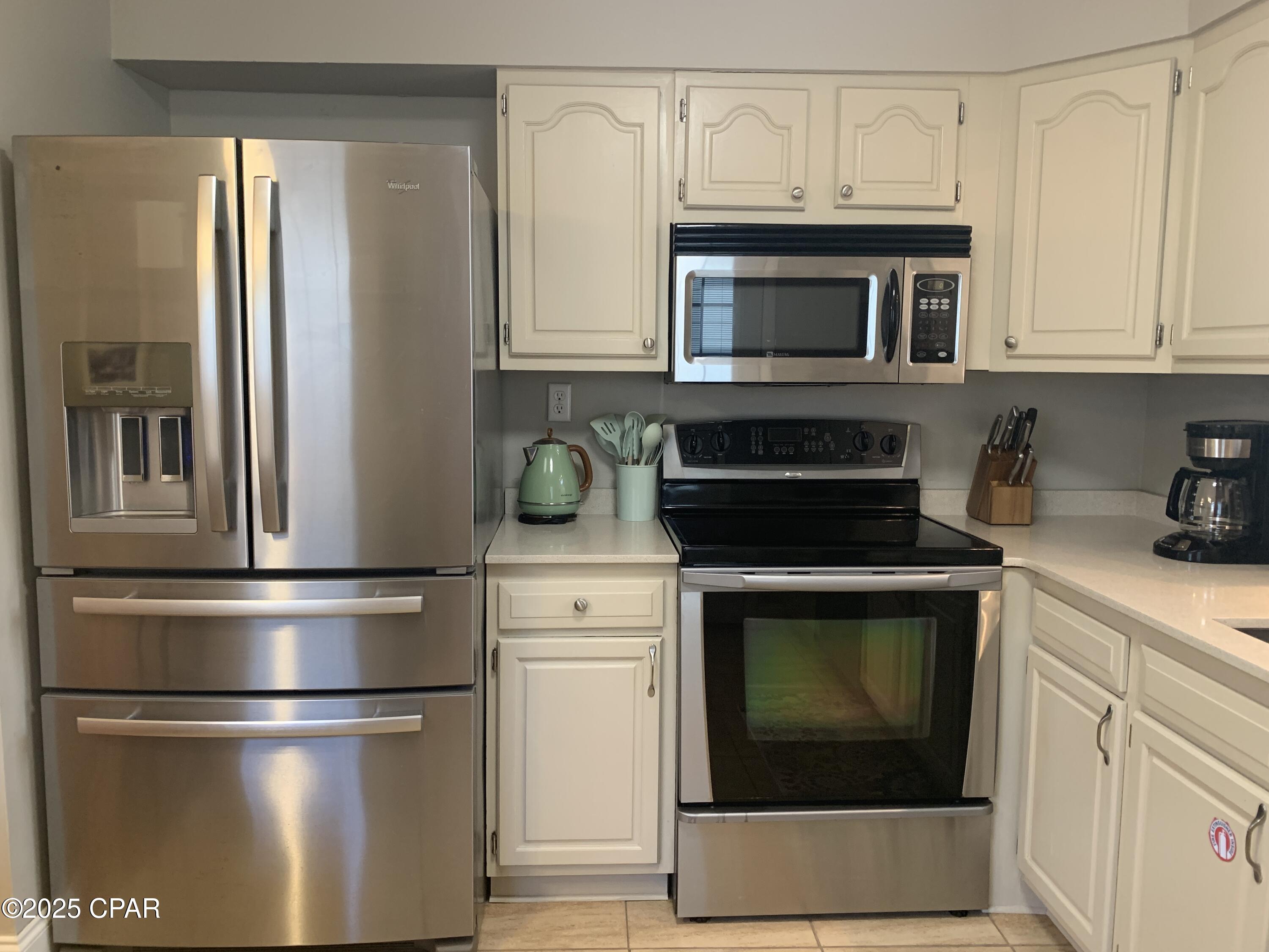 Image 14 For 323 Kelly Street