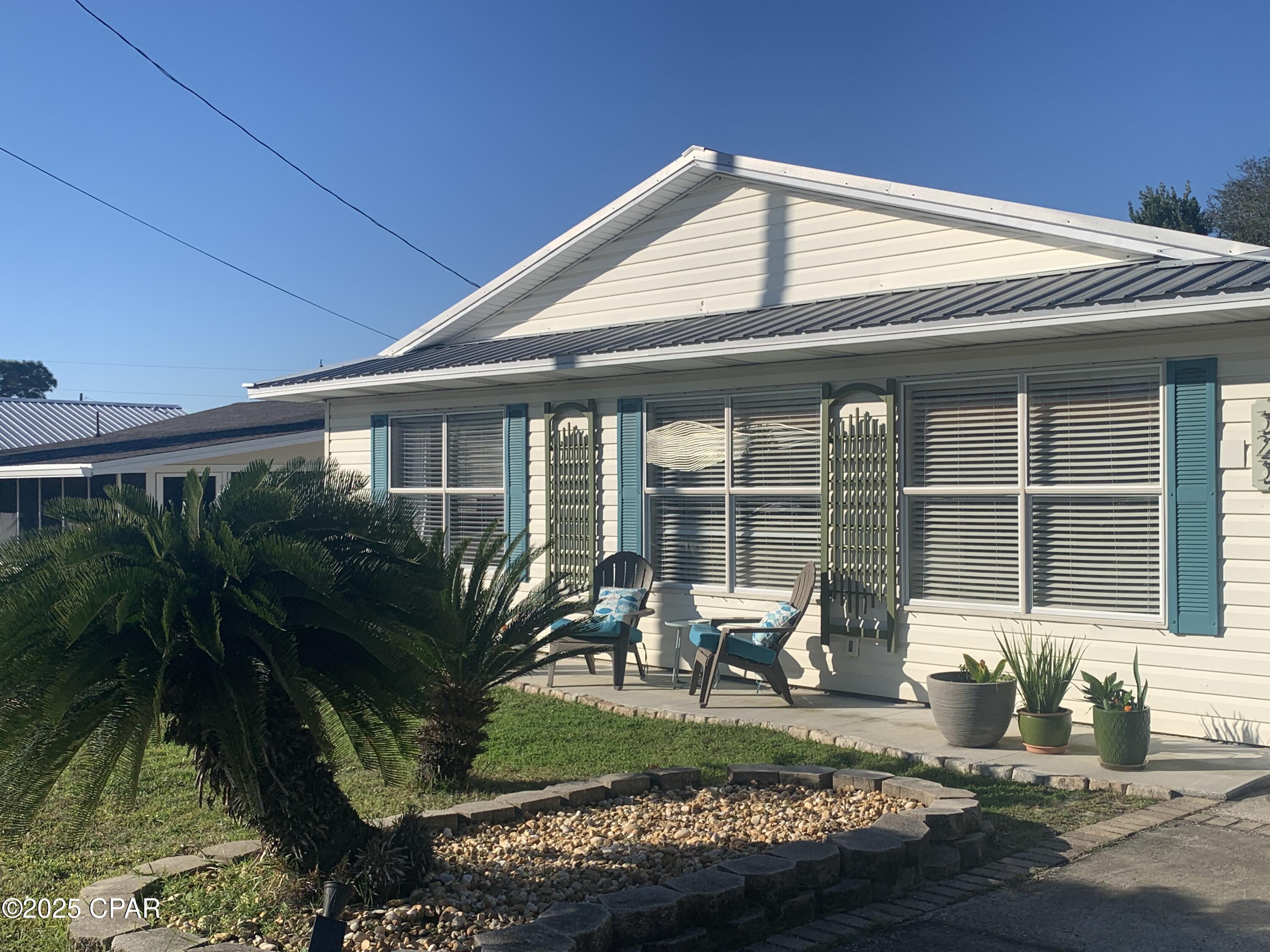 Image 2 For 323 Kelly Street