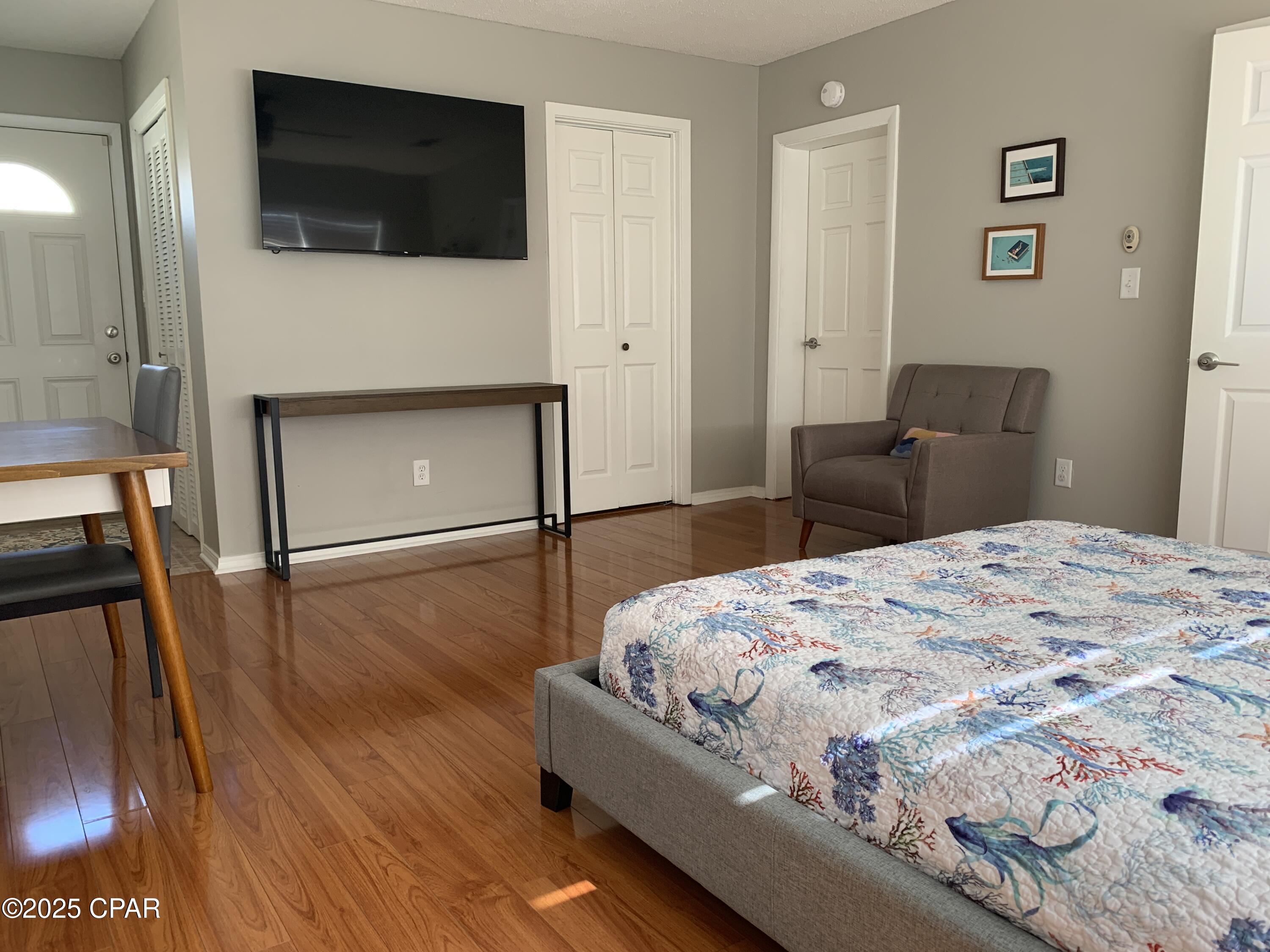 Image 22 For 323 Kelly Street