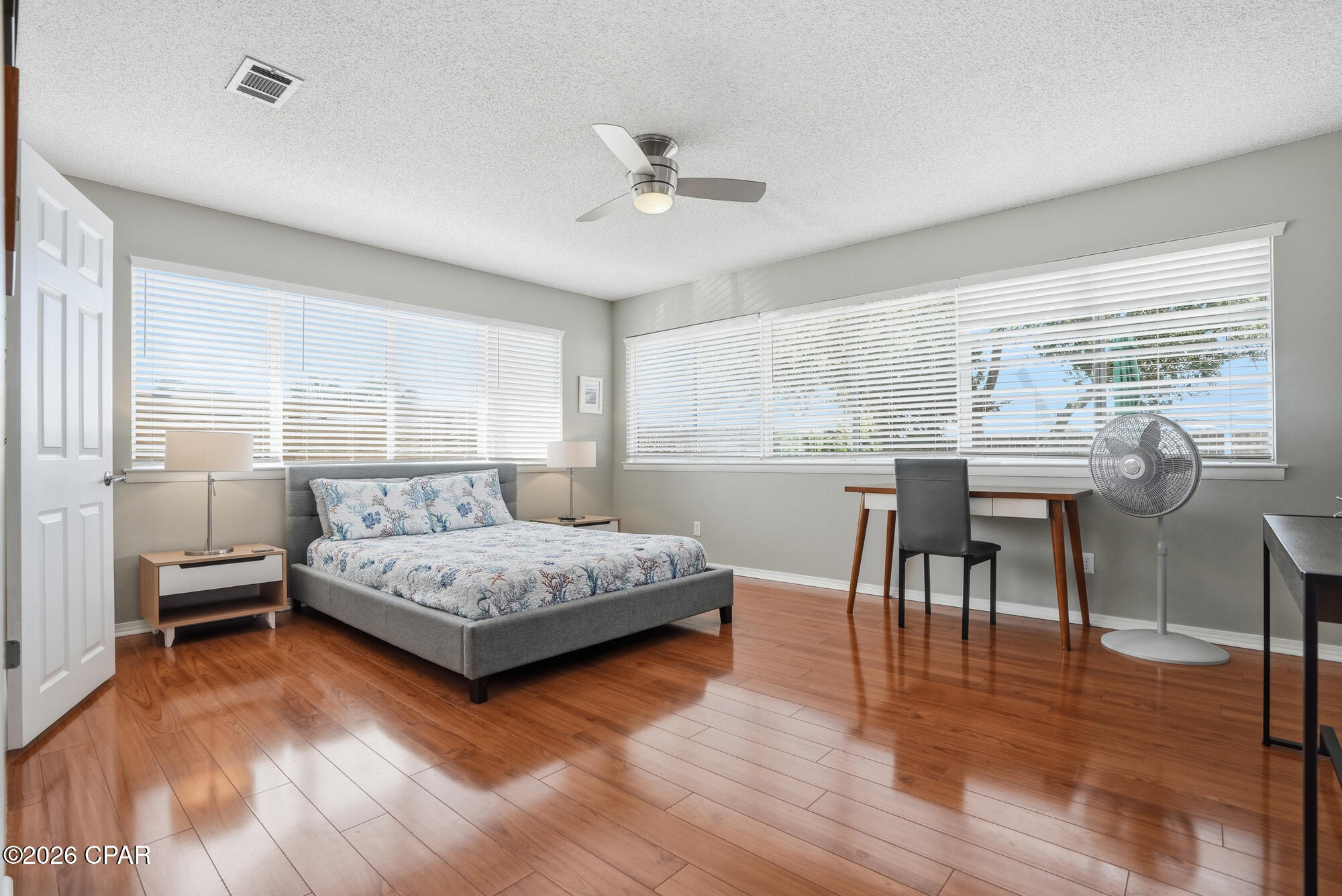 Image 26 For 323 Kelly Street