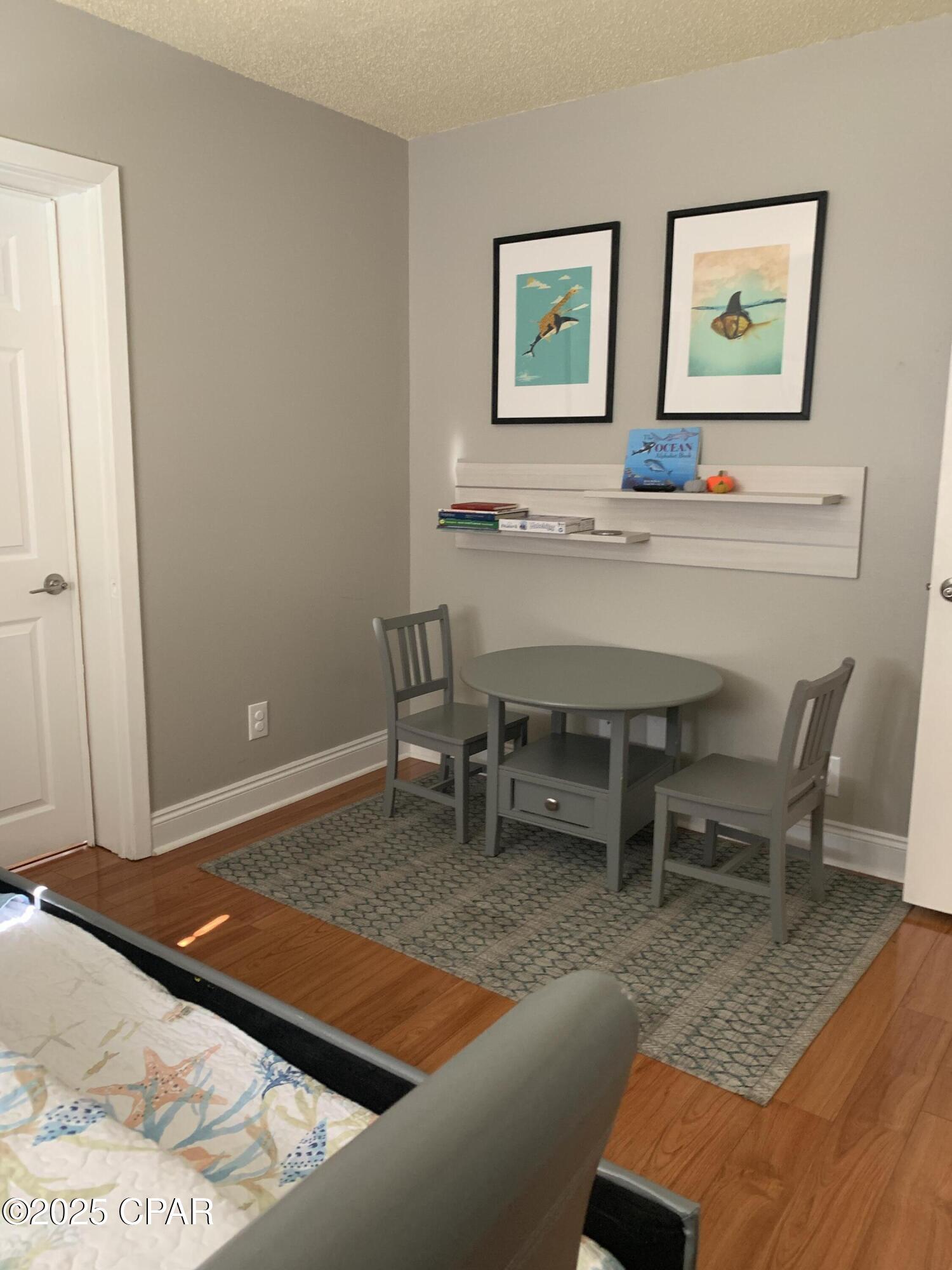 Image 27 For 323 Kelly Street